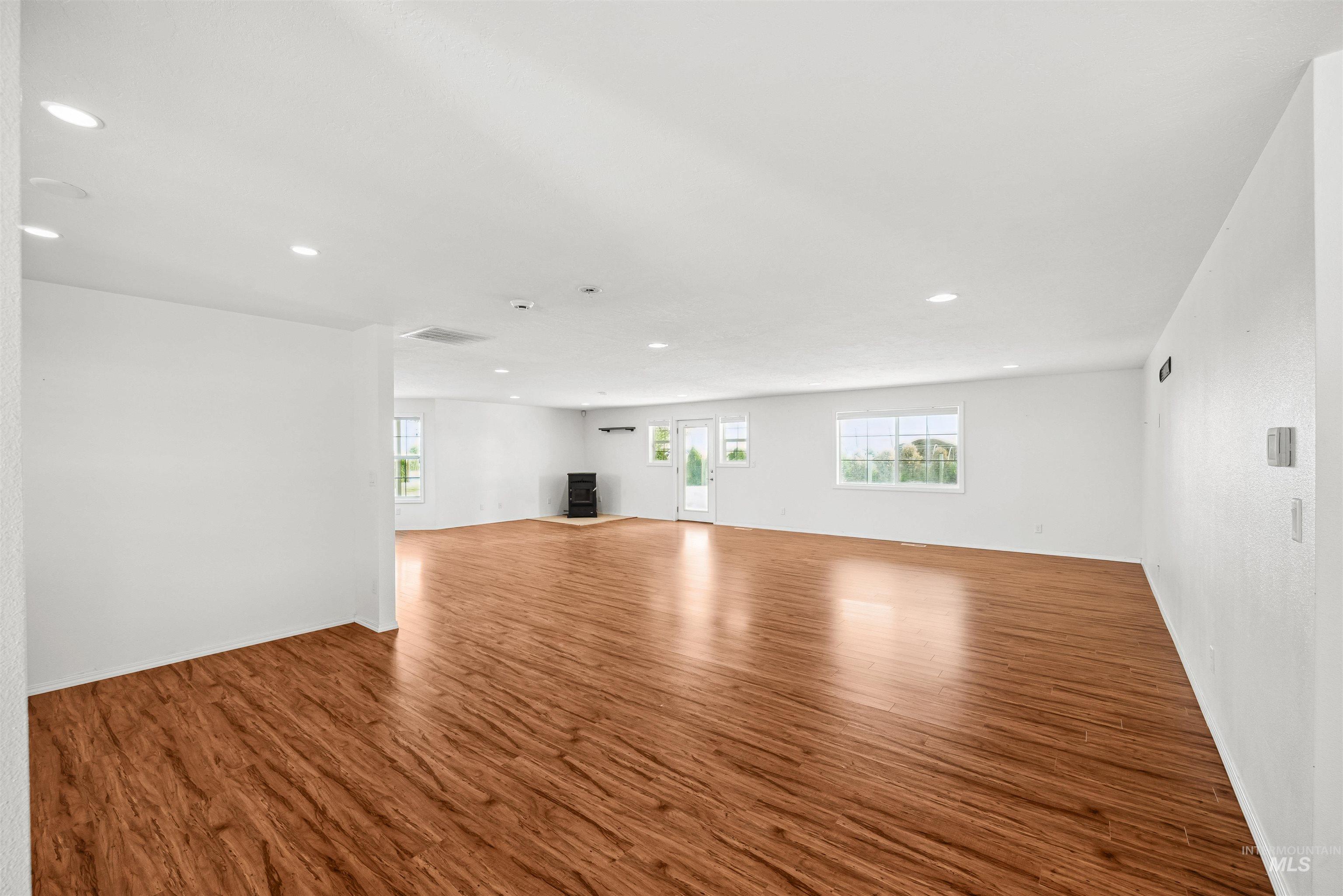 3351 Pioneer Road Property Photo 7