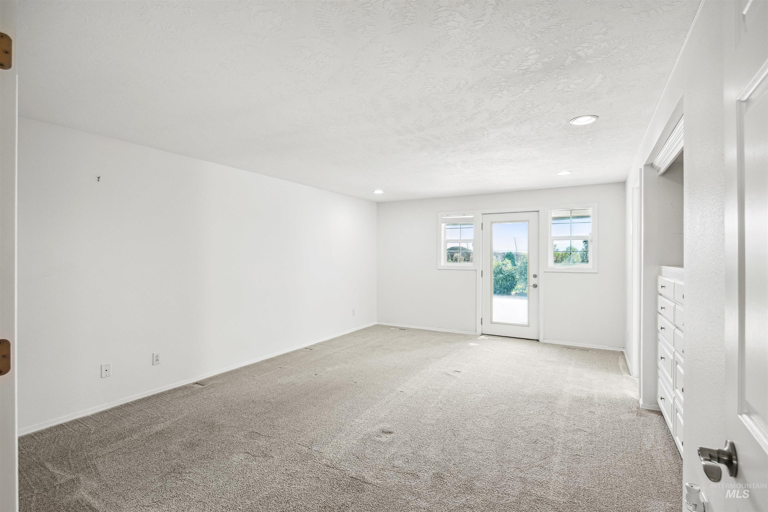 3351 Pioneer Road Property Photo 17
