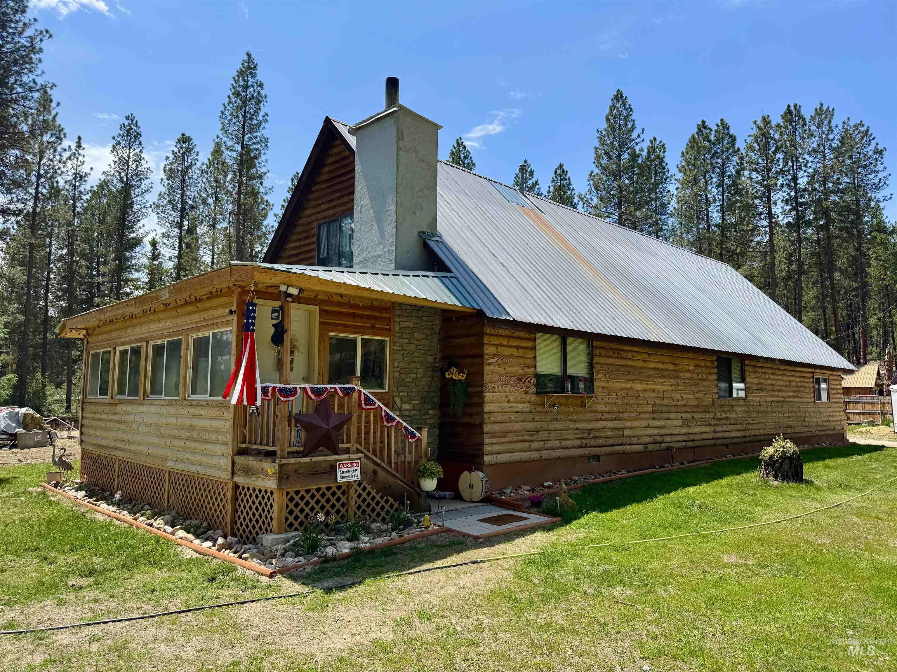 8 Marka Dr Property Photo 1