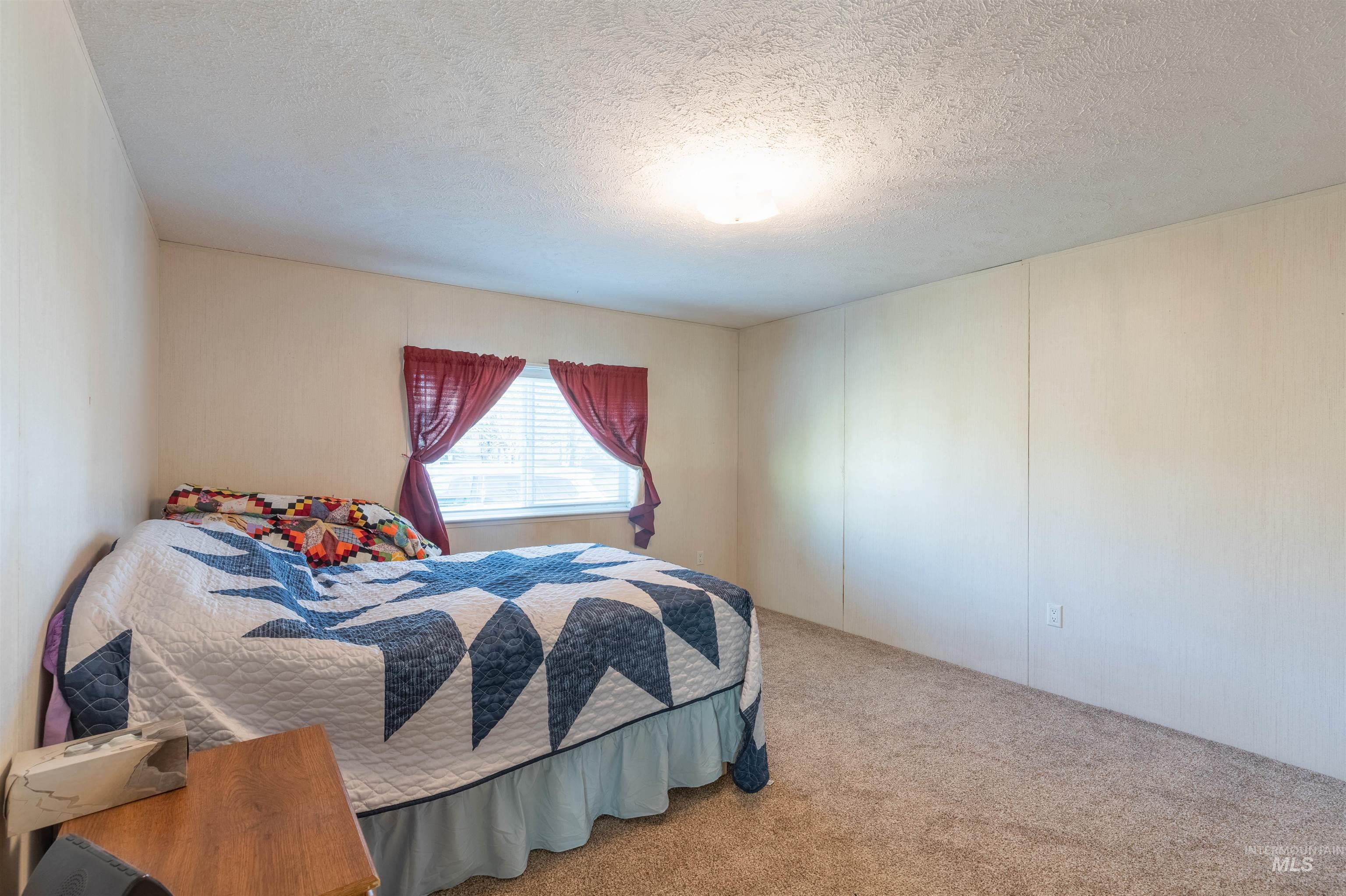 1020 Eid Rd Property Photo 17