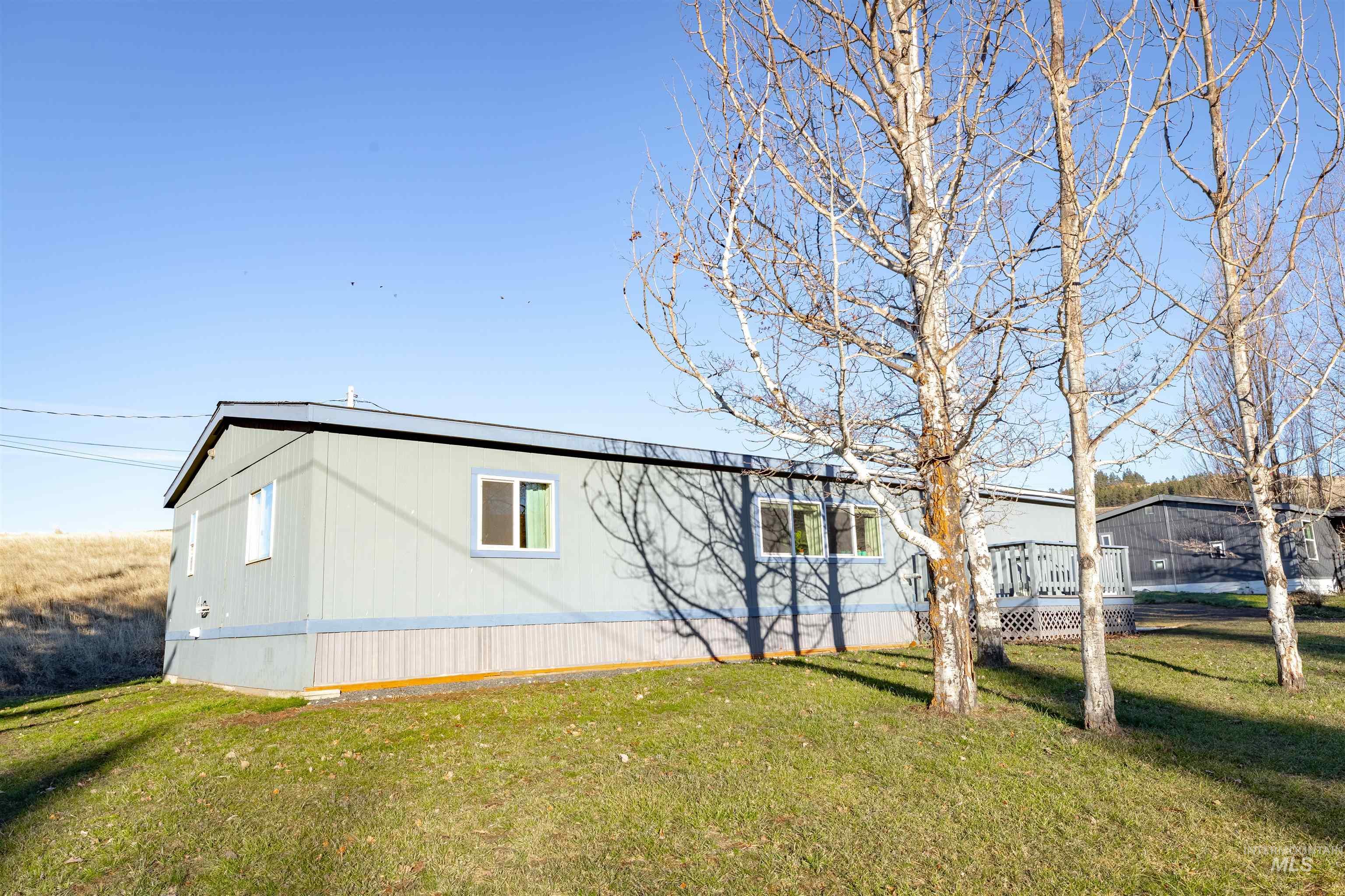 1020 Eid Rd Property Photo 19