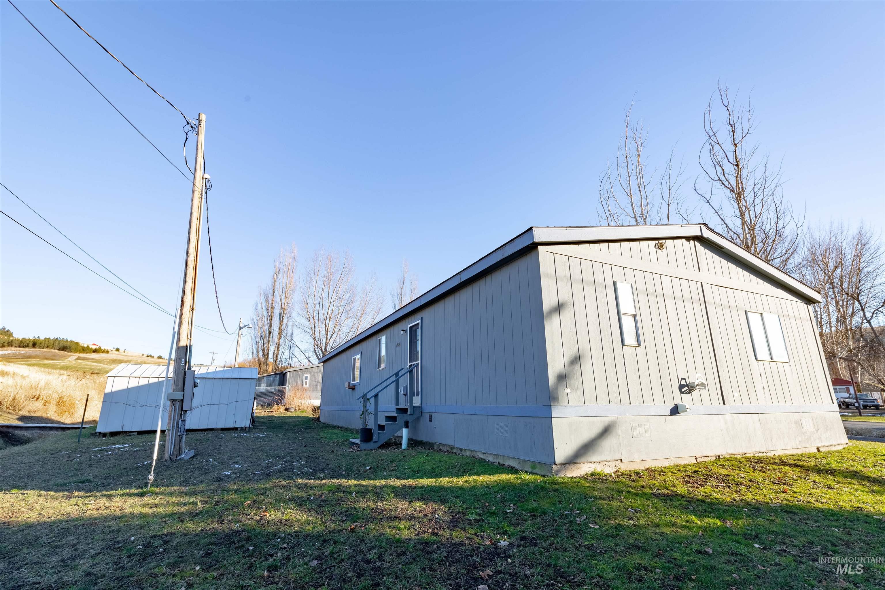 1020 Eid Rd Property Photo 20