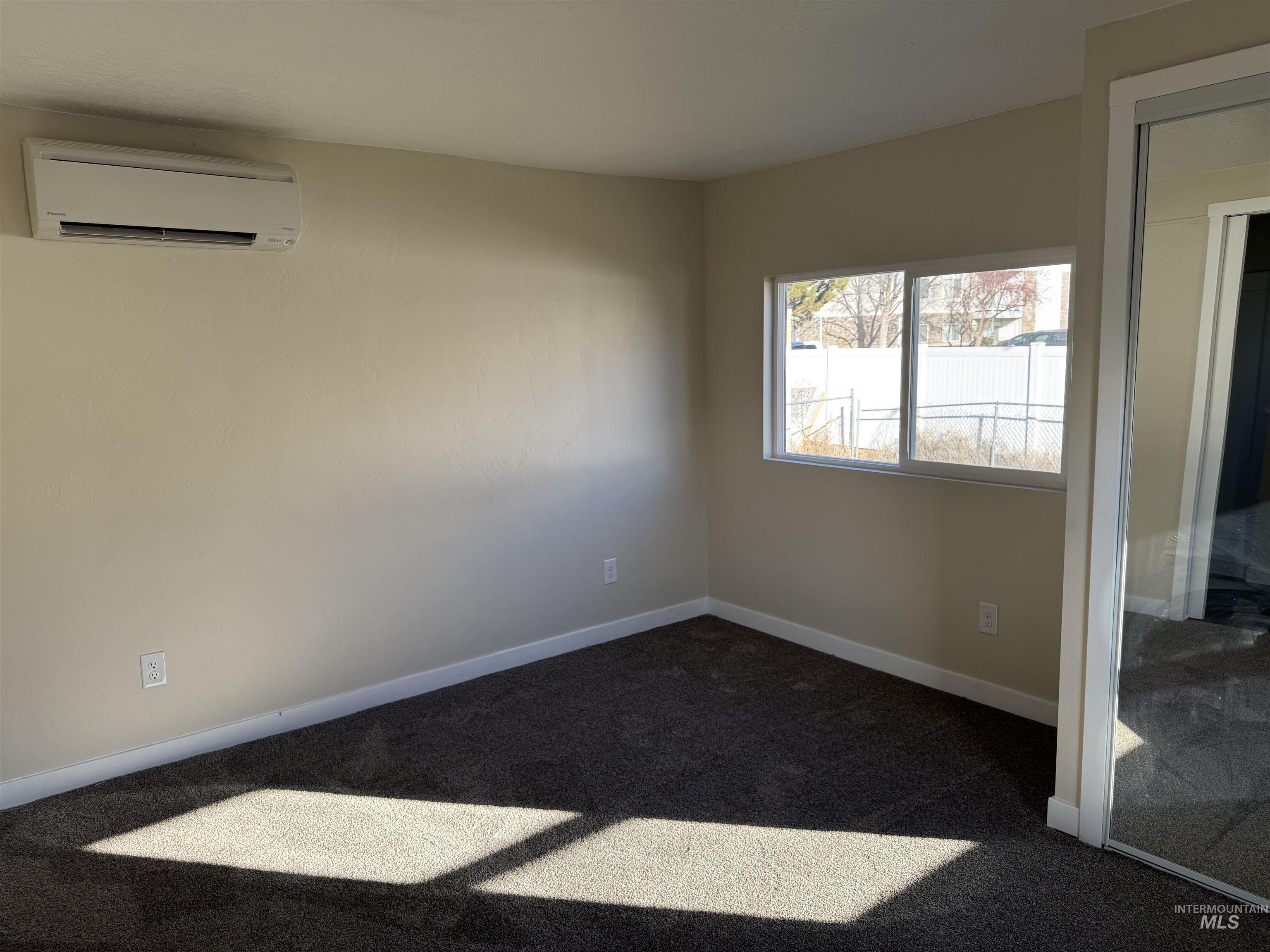 1250 N Sable Property Photo 14
