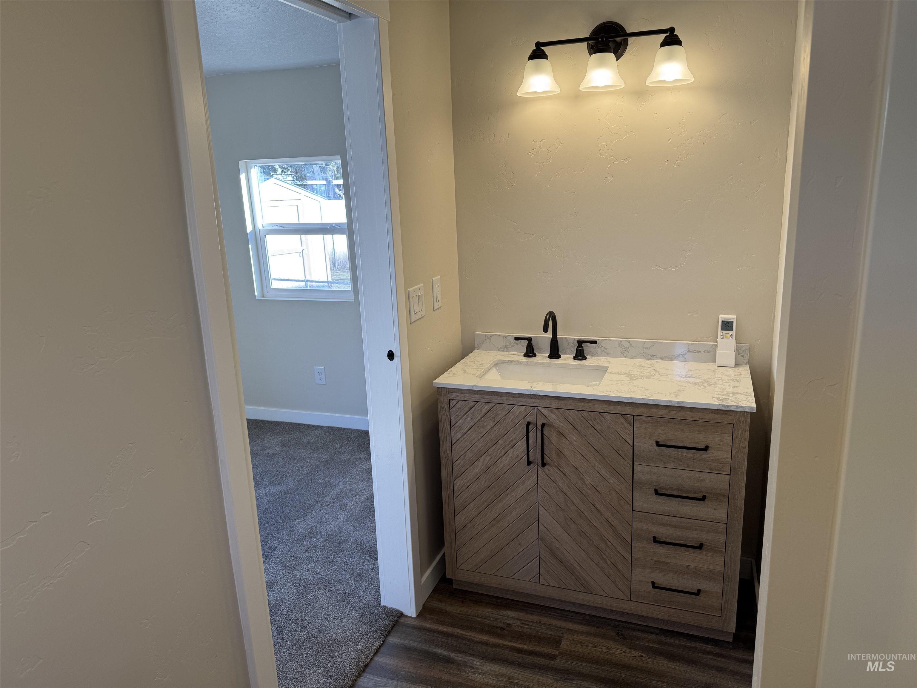 1250 N Sable Property Photo 17