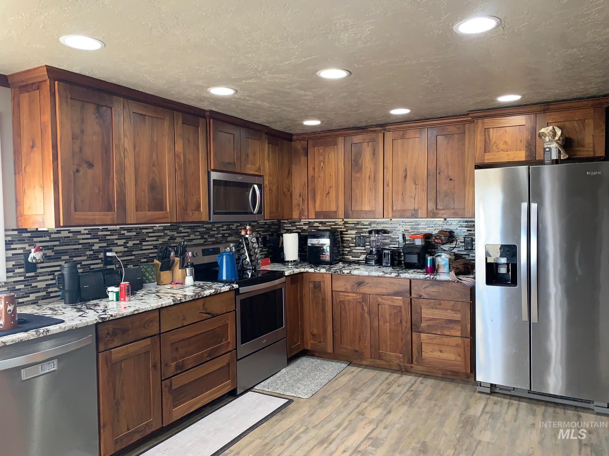 363 N Meridian Property Photo 16