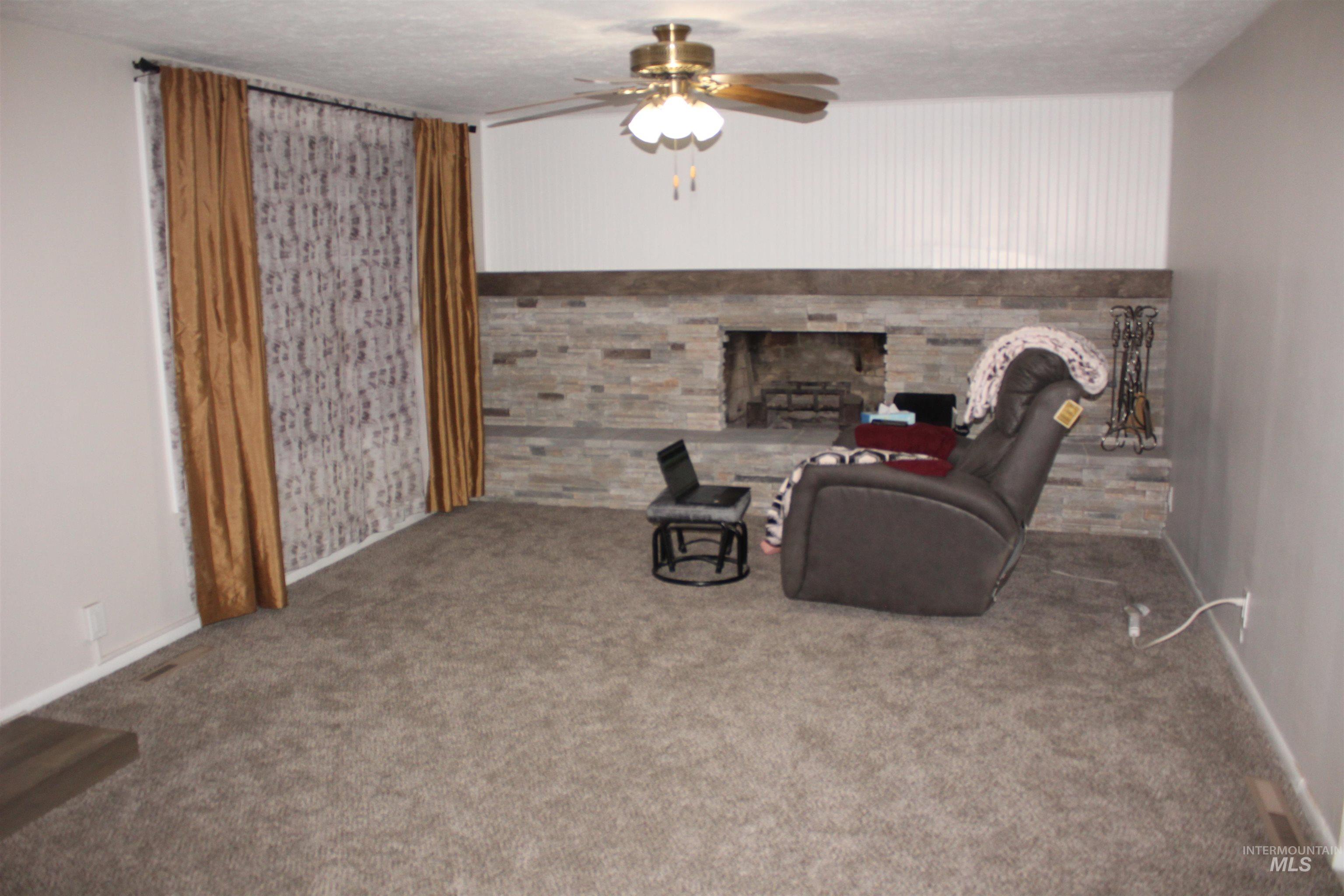 4352 N. Christine Property Photo 2