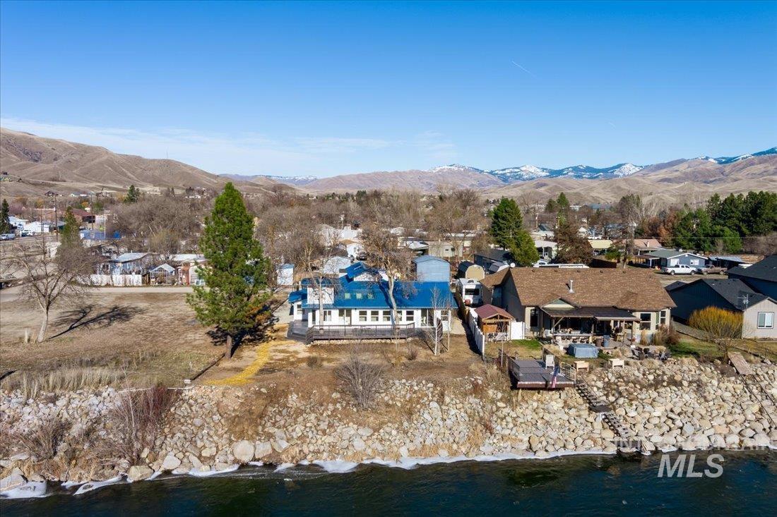 115 Payette River Rd Property Photo 2