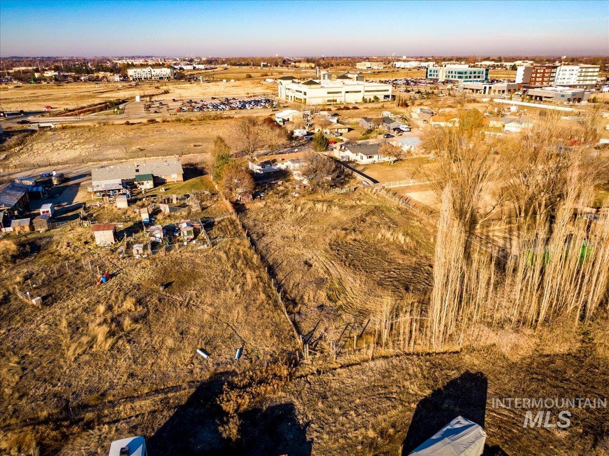 1380 Jade Property Photo 1