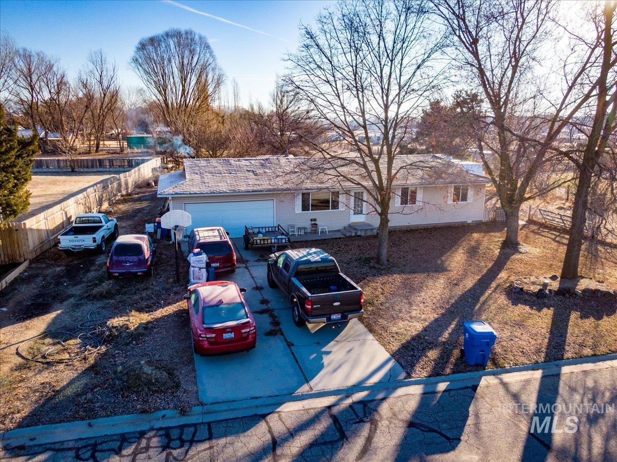 1380 Jade Property Photo 6