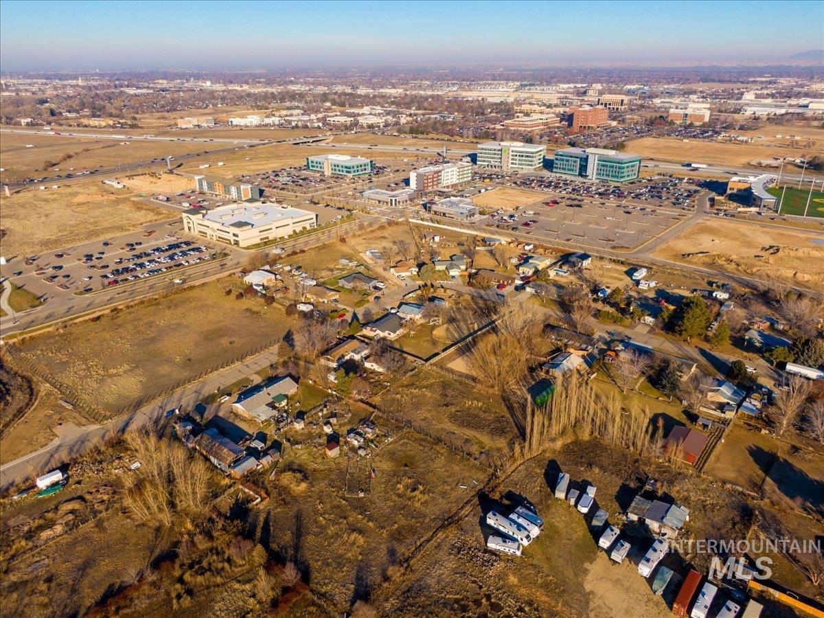 1380 Jade Property Photo 12