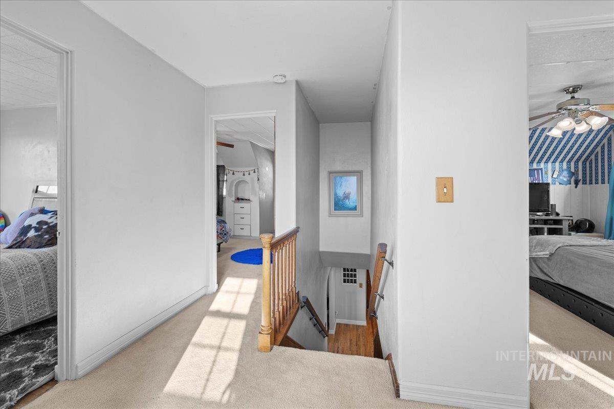 495 E Bridge St Property Photo 23
