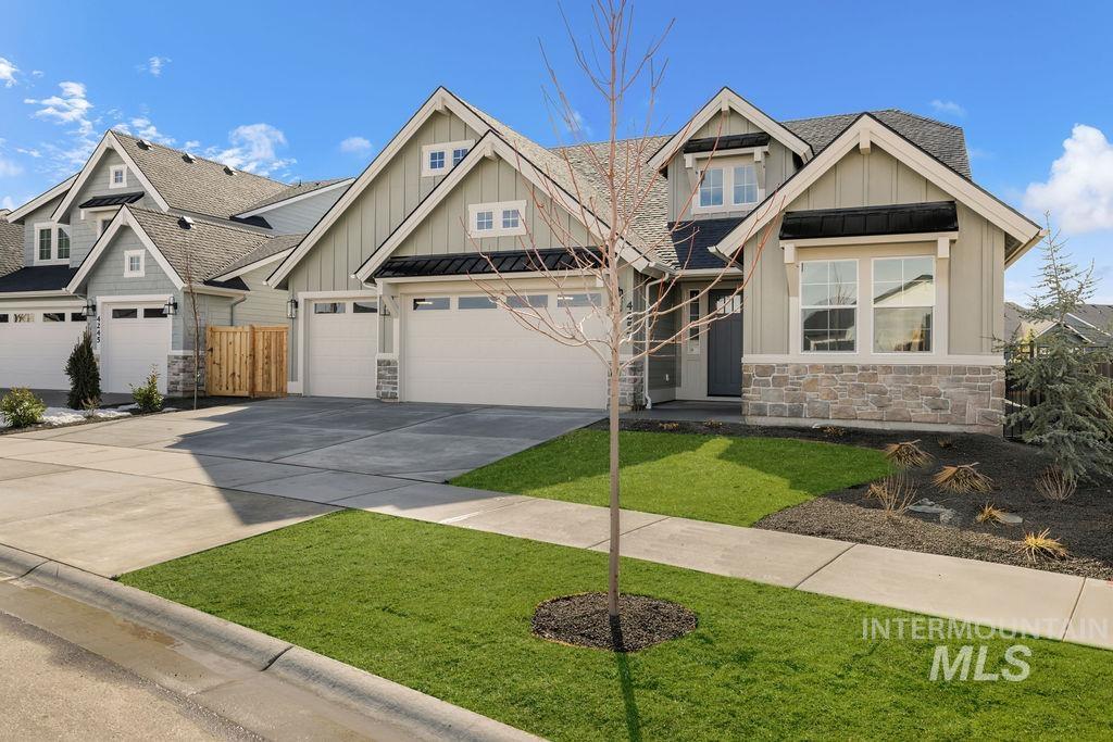 4257 N Madden Way Property Photo 6