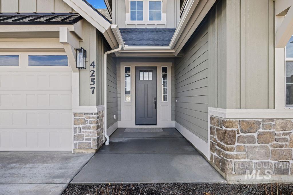 4257 N Madden Way Property Photo 10
