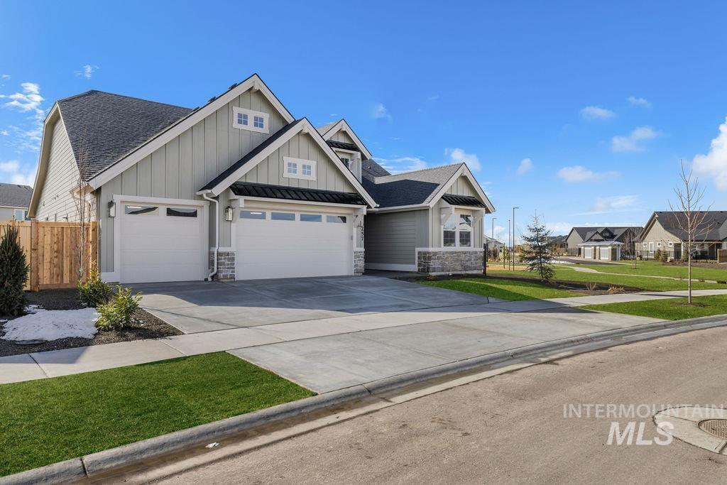 4257 N Madden Way Property Photo 46