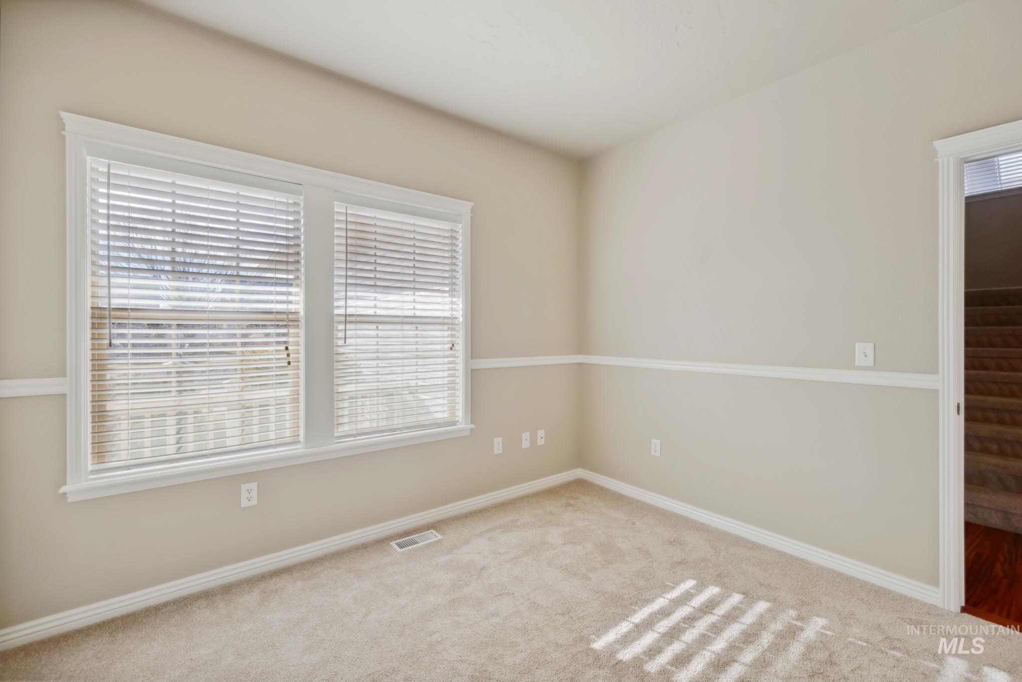 2128 W Cross Creek Dr Property Photo 15