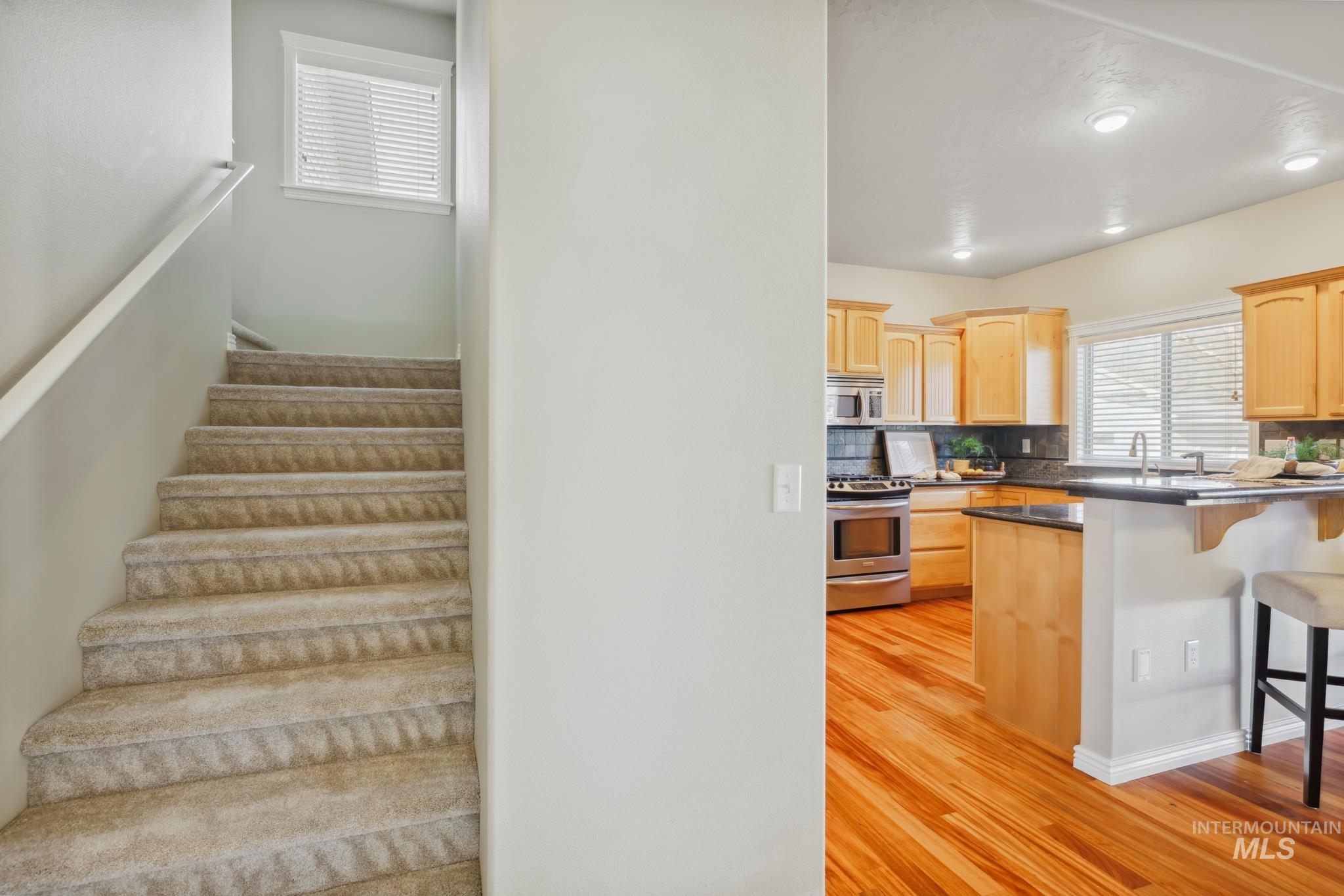 2128 W Cross Creek Dr Property Photo 16