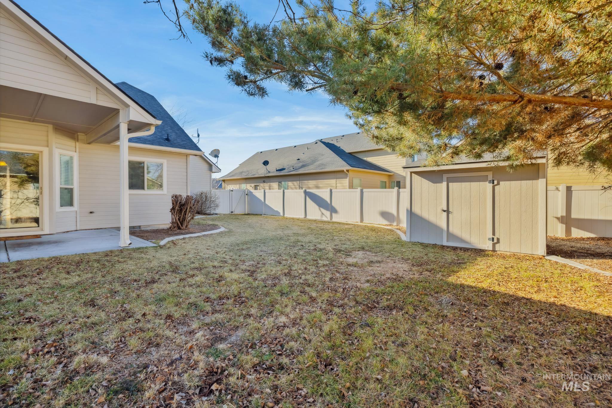 2128 W Cross Creek Dr Property Photo 34