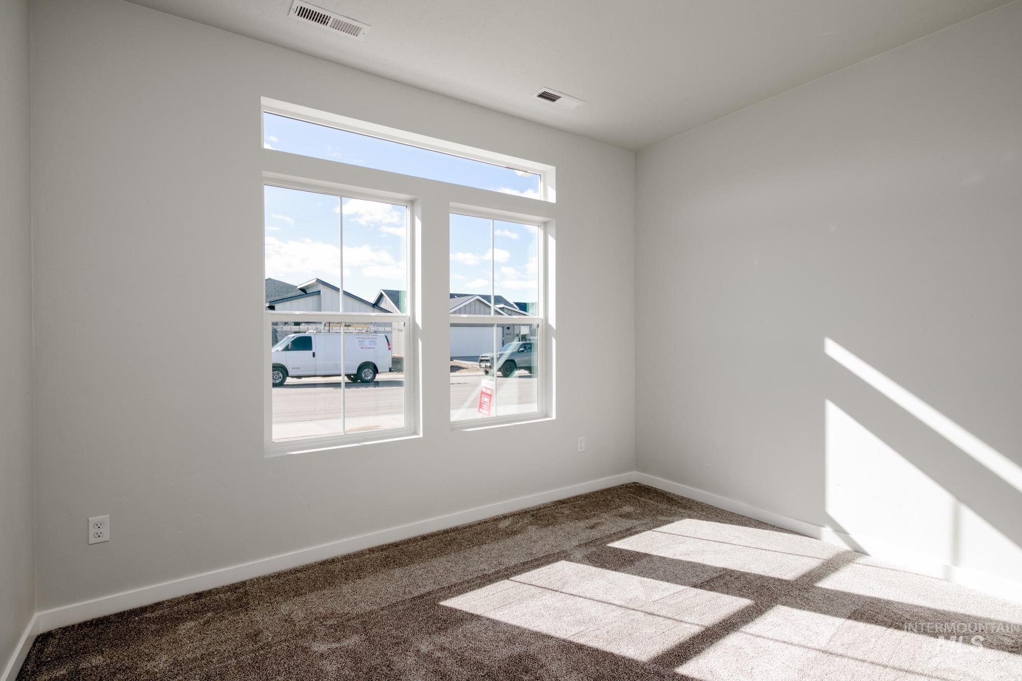 10524 W Bittern St Property Photo 15