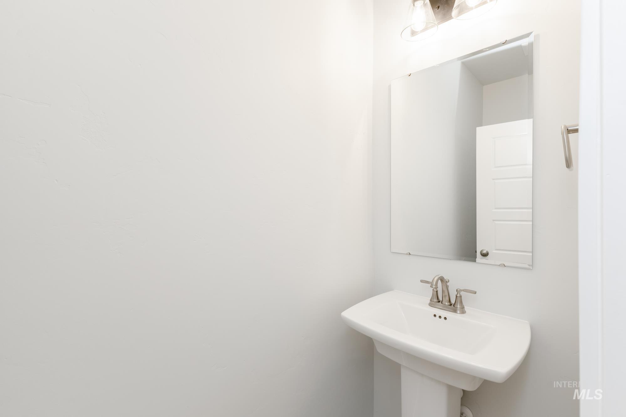 4364 N Glassford Ave Property Photo 13