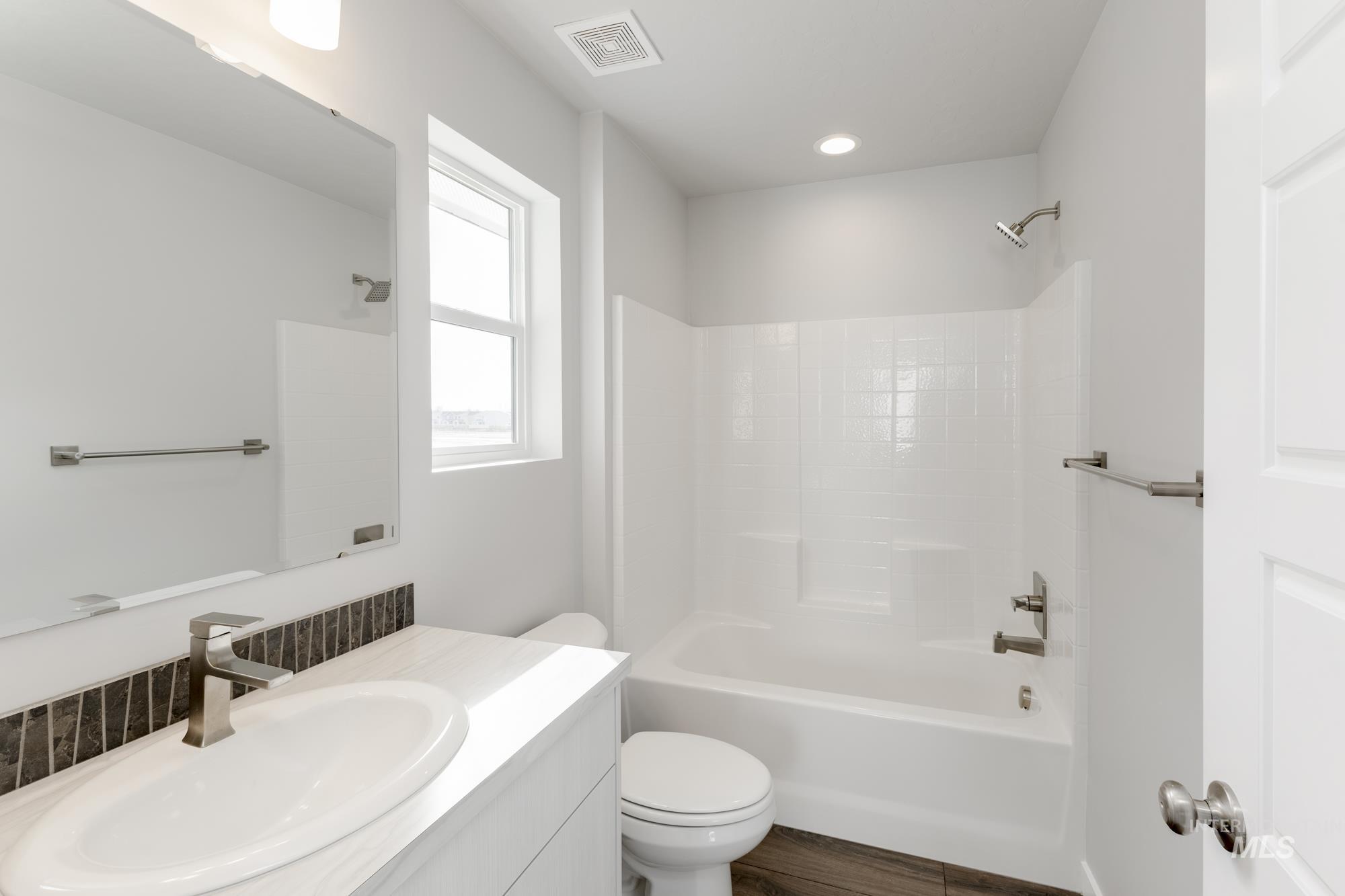 4352 N Glassford Ave Property Photo 16