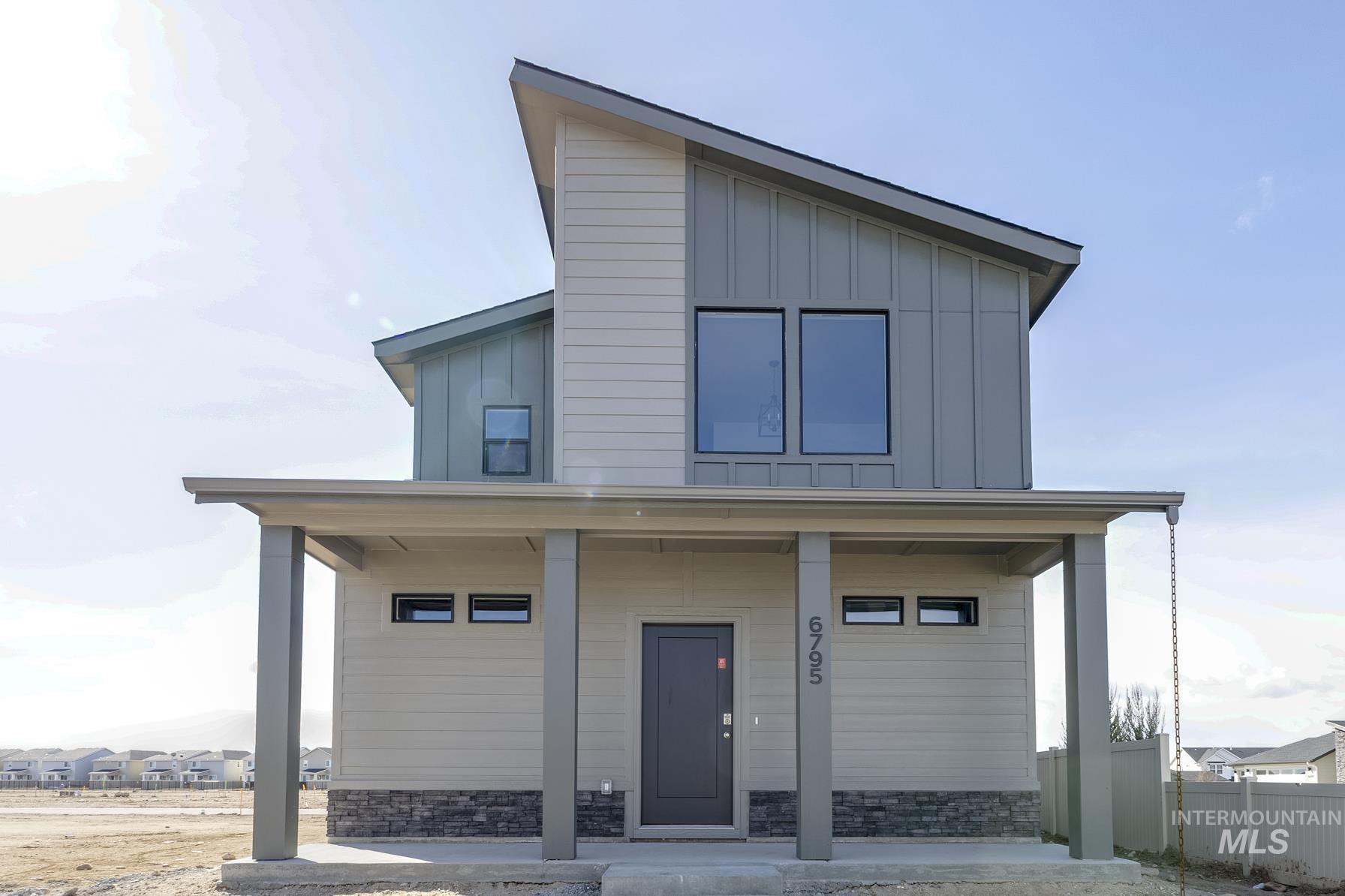 6795 W Fairy Falls Dr Property Photo 1