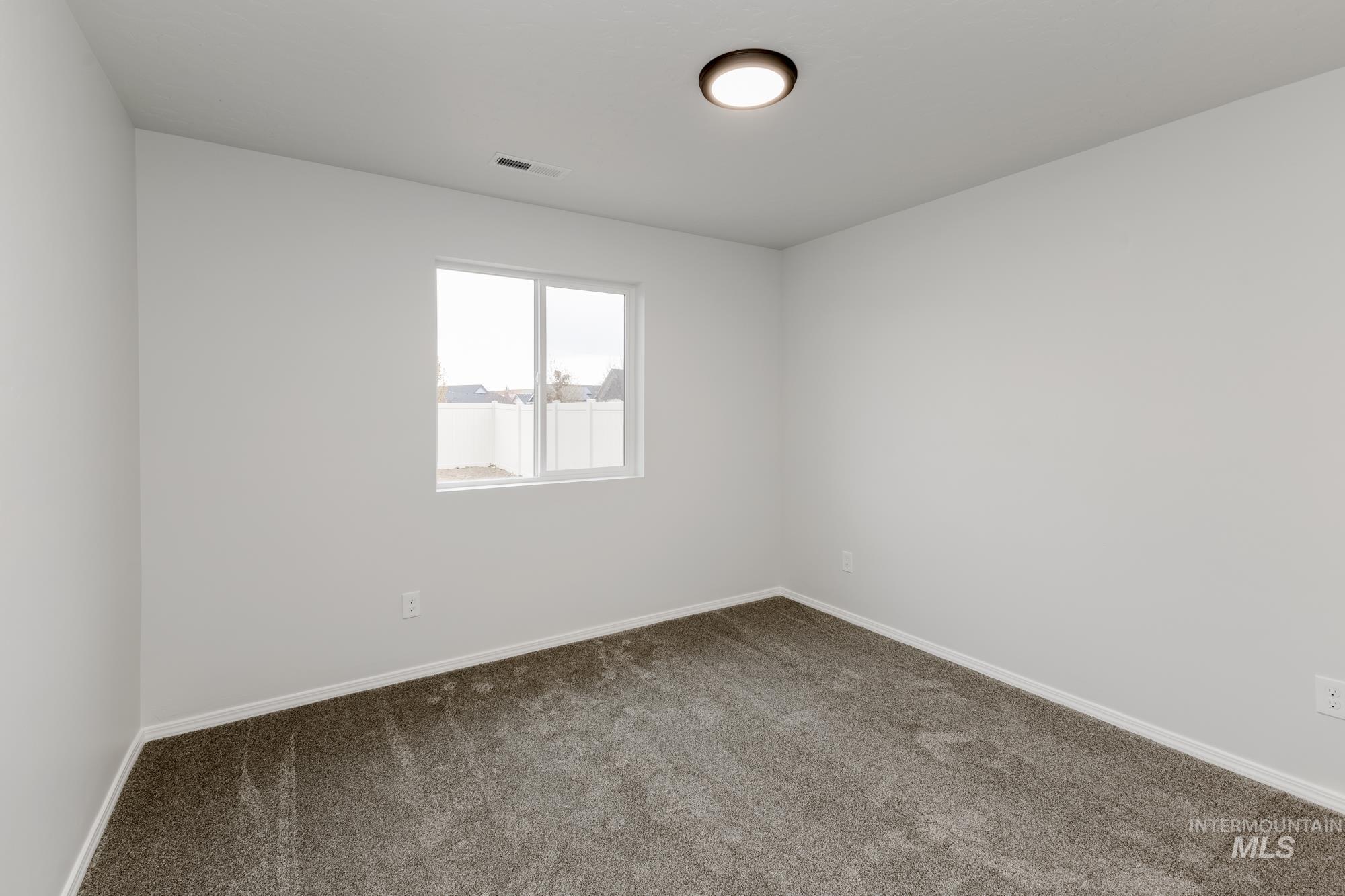 1415 Silver Valley St Property Photo 10