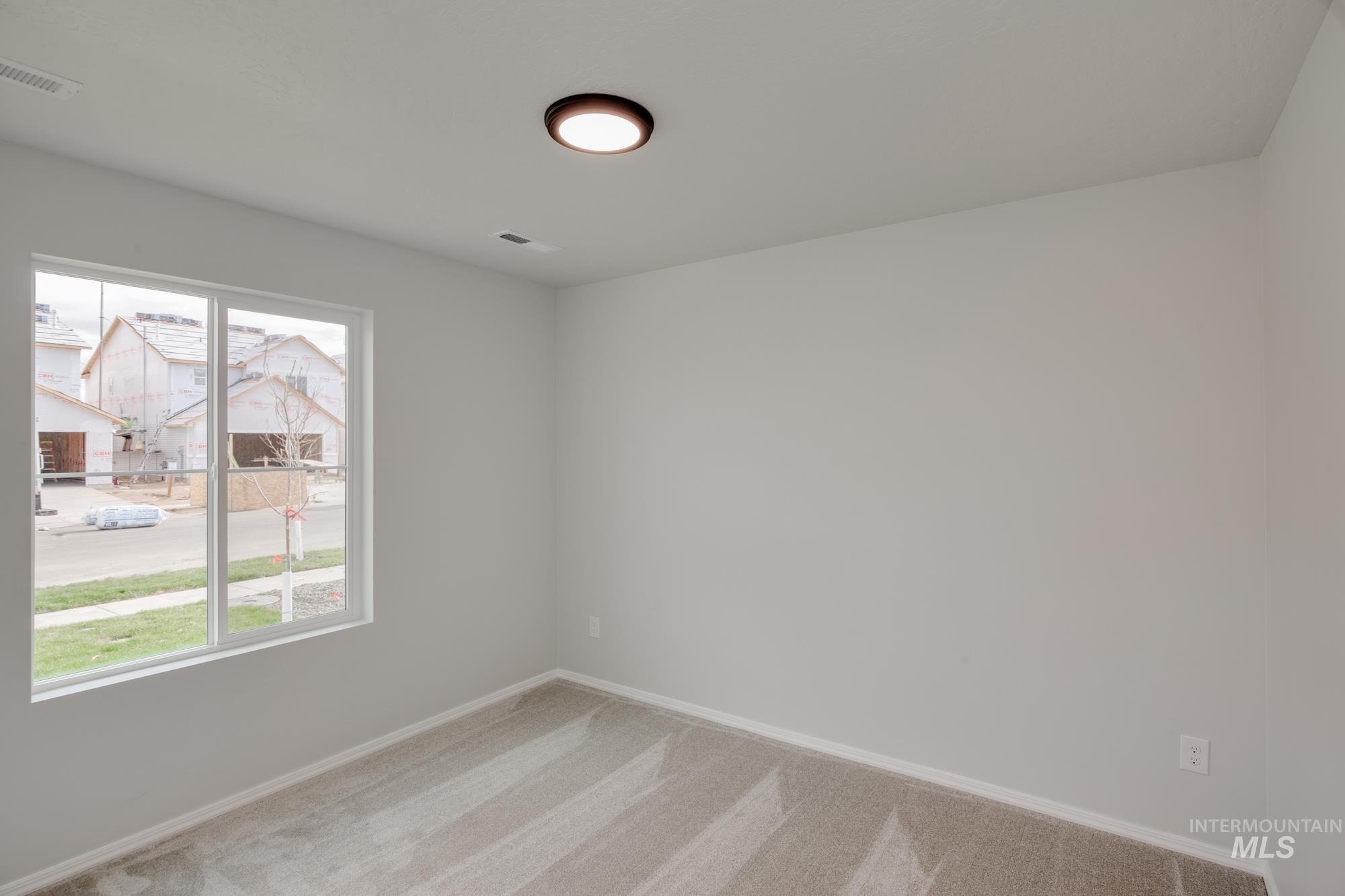 7405 E Shields Dr Property Photo 11