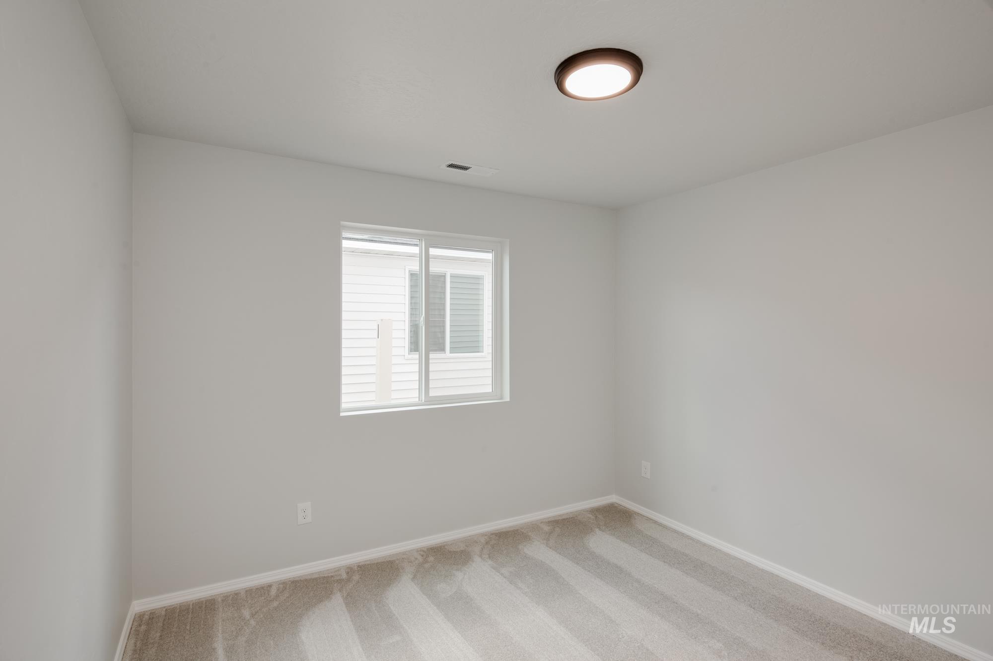 7405 E Shields Dr Property Photo 13