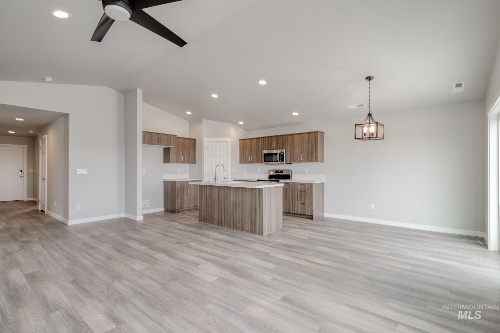 2690 N Arroyo Vista Way Property Photo 10