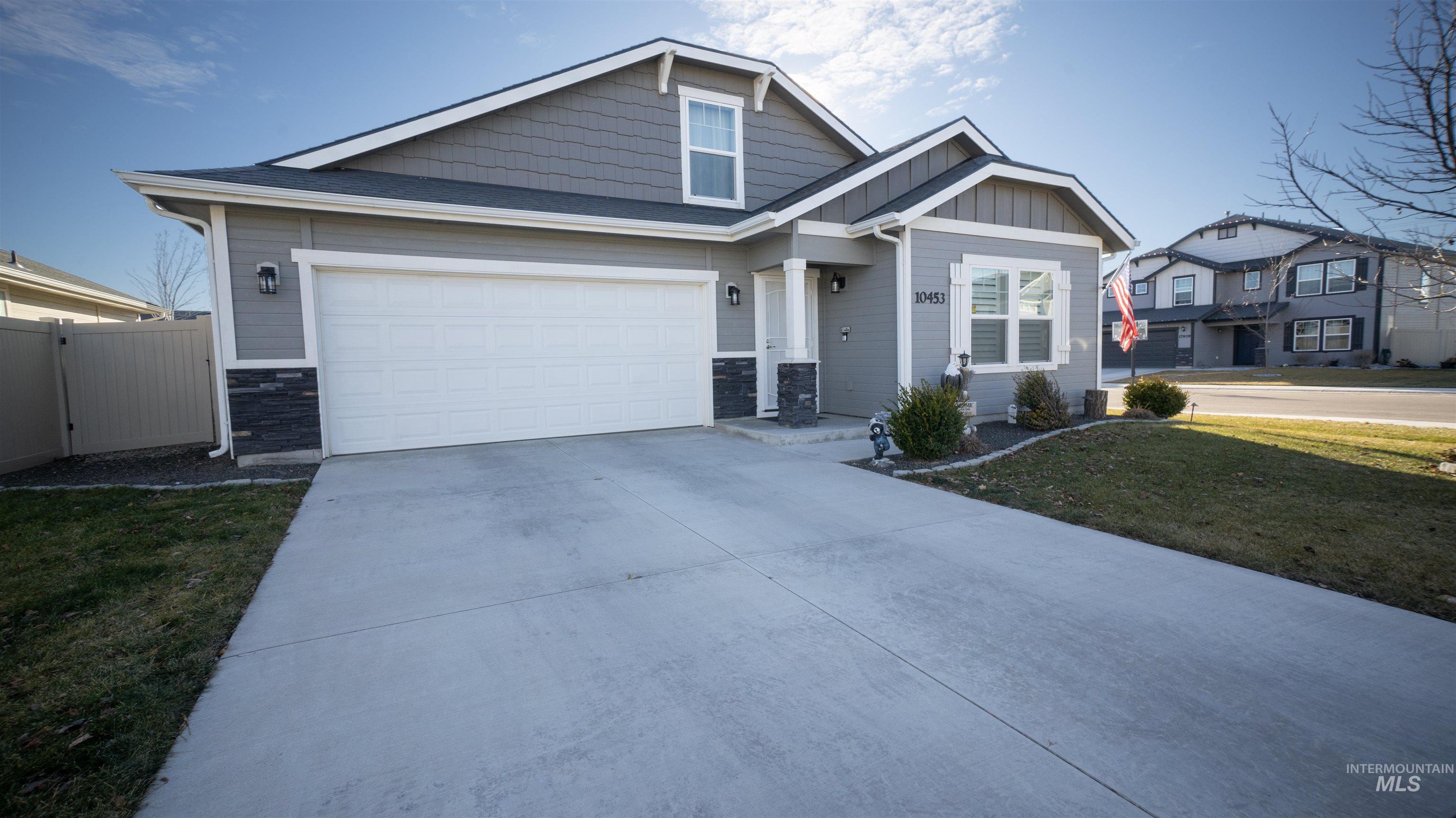 10453 Scout Ridge St. Property Photo 2