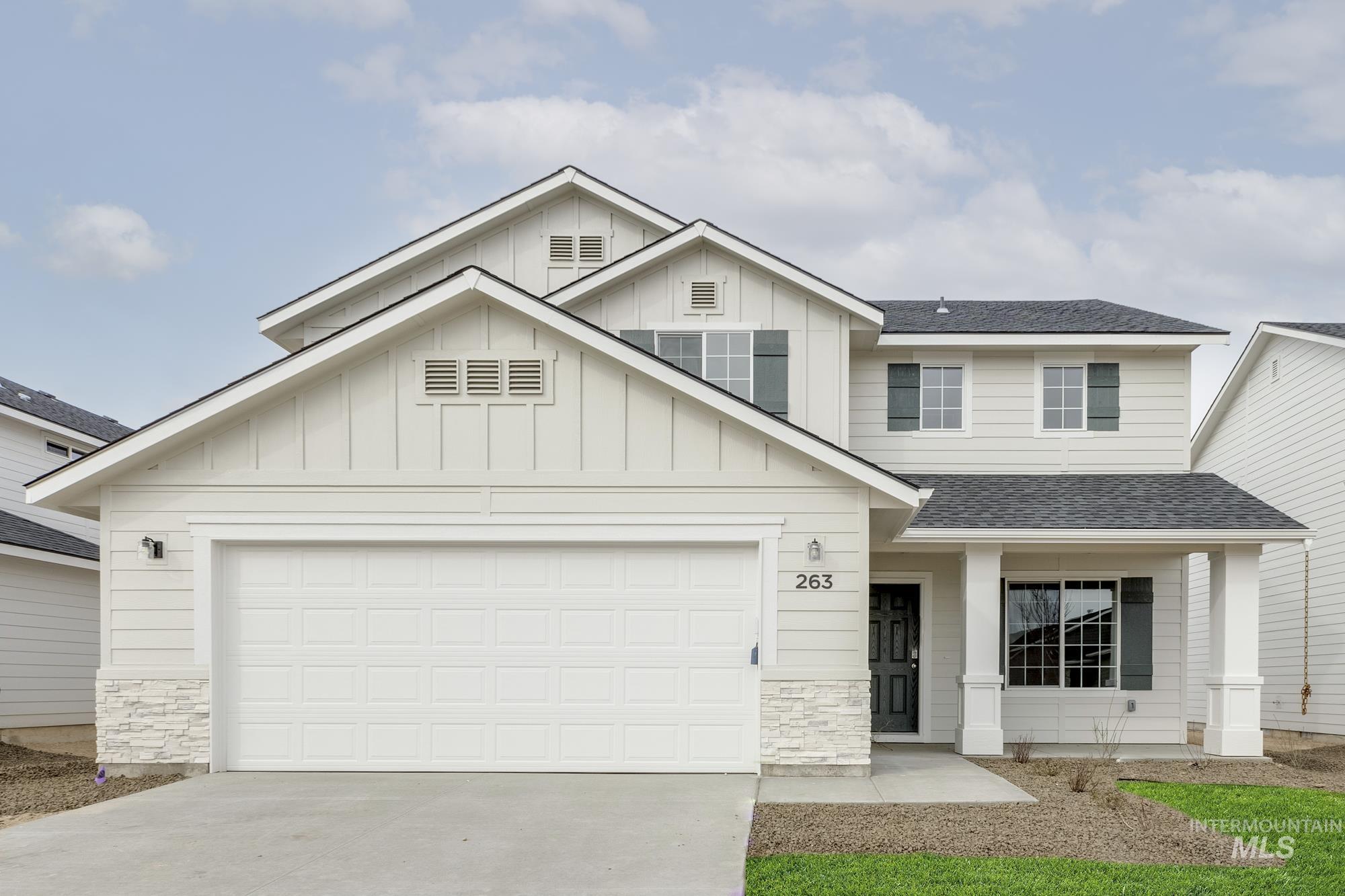 263 N Coltsfoot Ave Property Photo