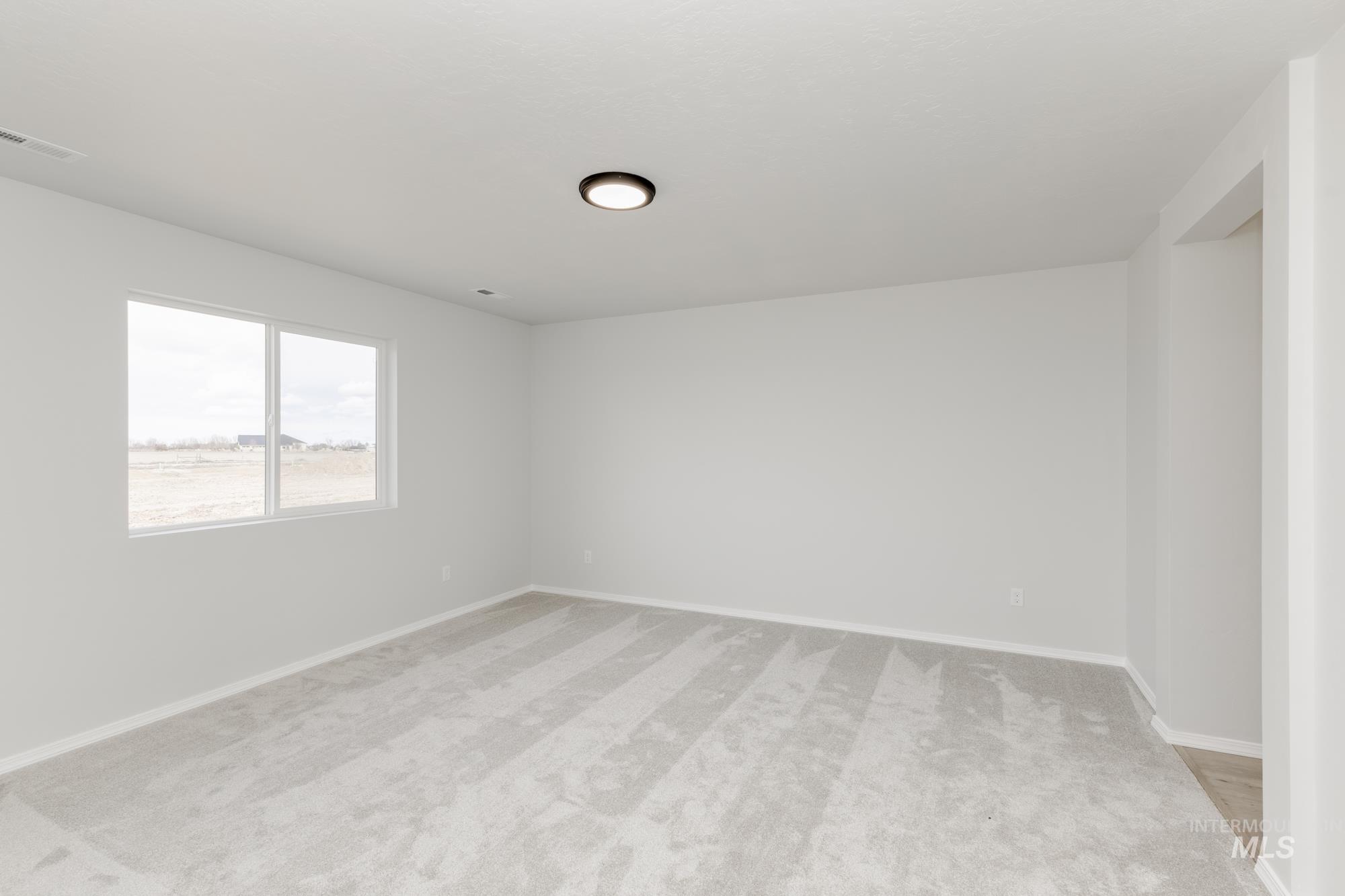 263 N Coltsfoot Ave Property Photo 21