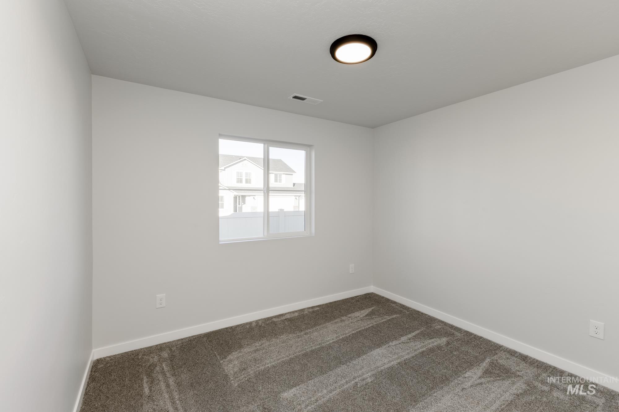 2216 W Hodor St Property Photo 13
