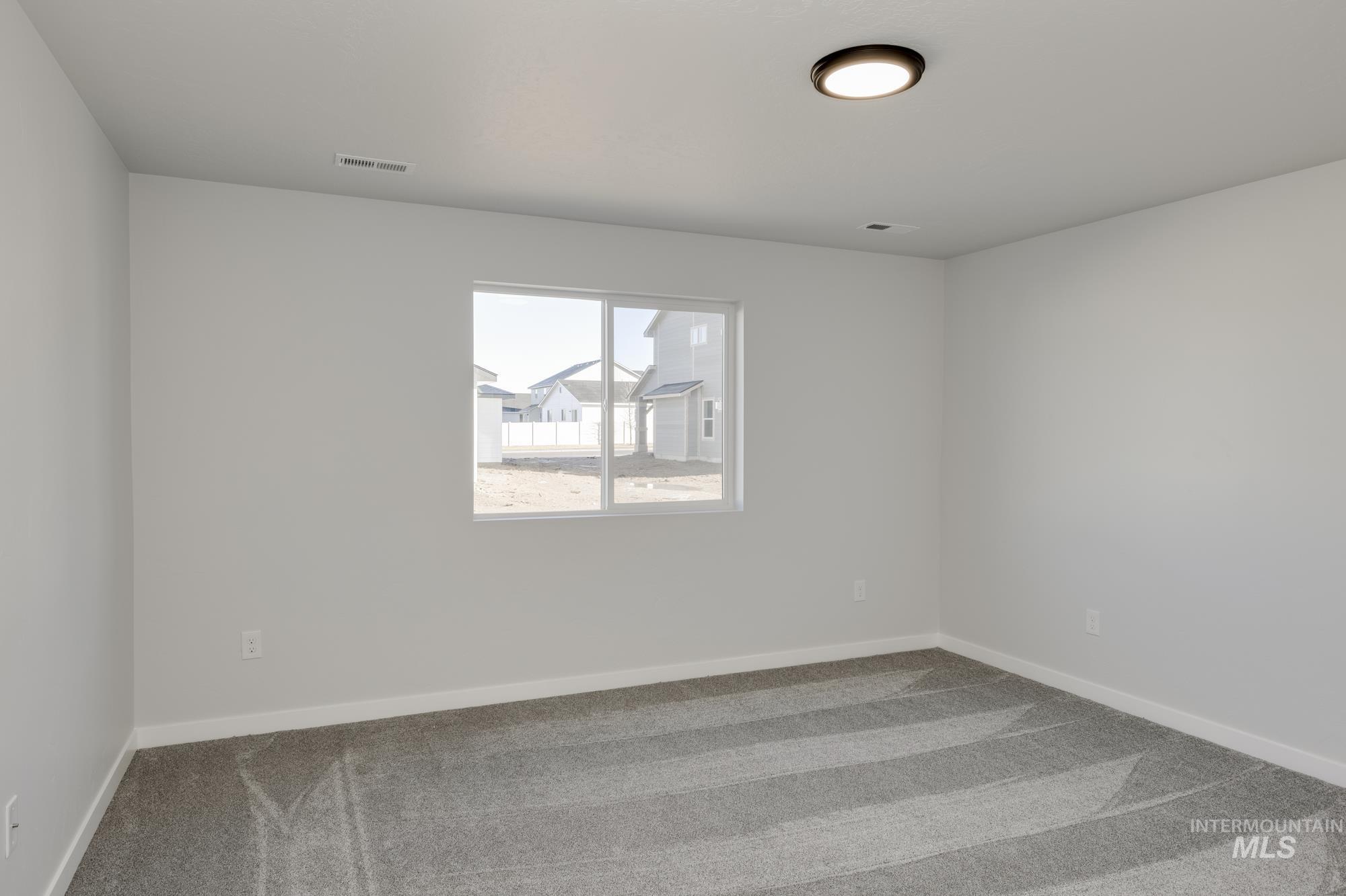2216 W Hodor St Property Photo 15