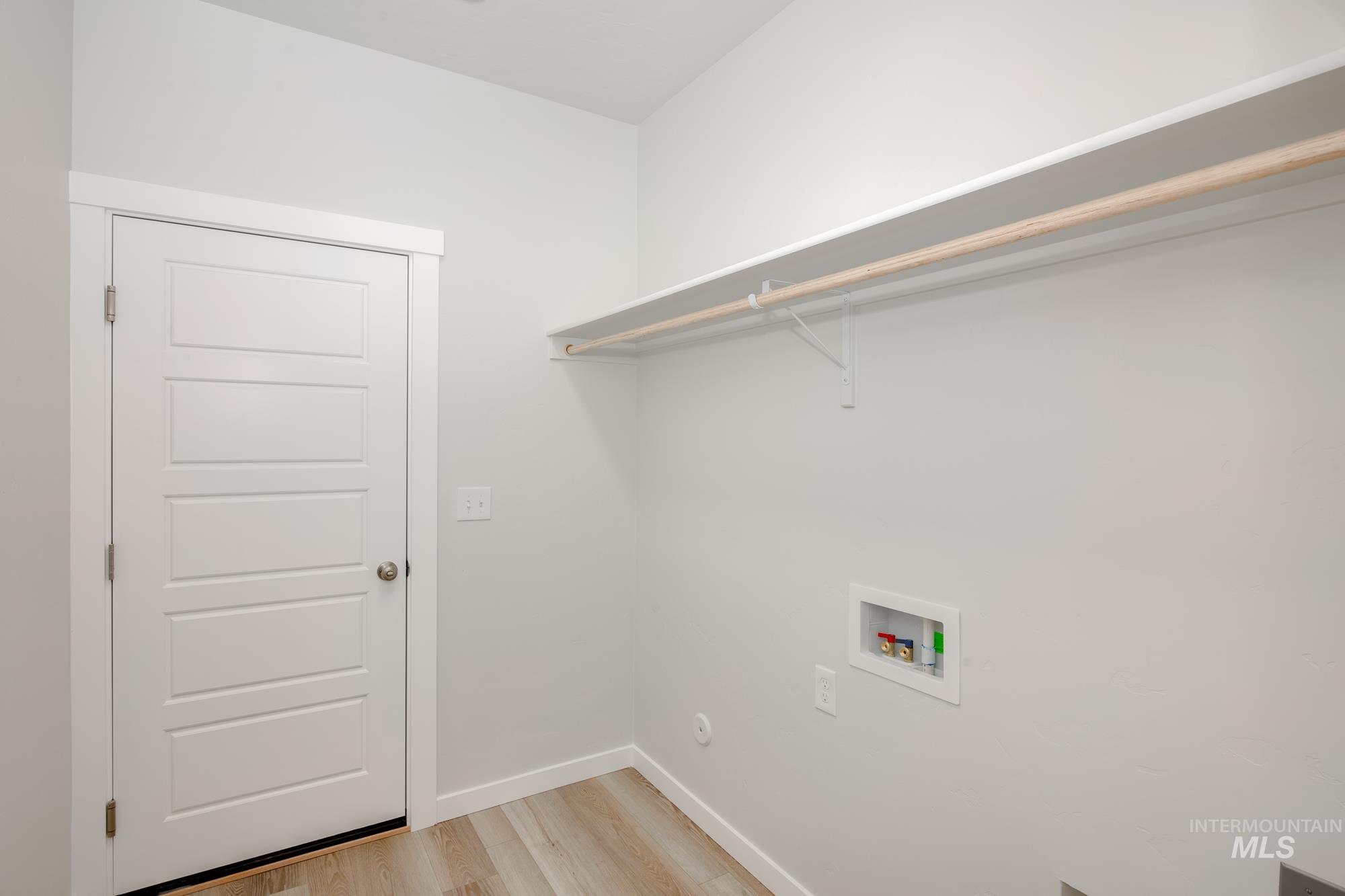 6884 S Sushana River Ave Property Photo 14
