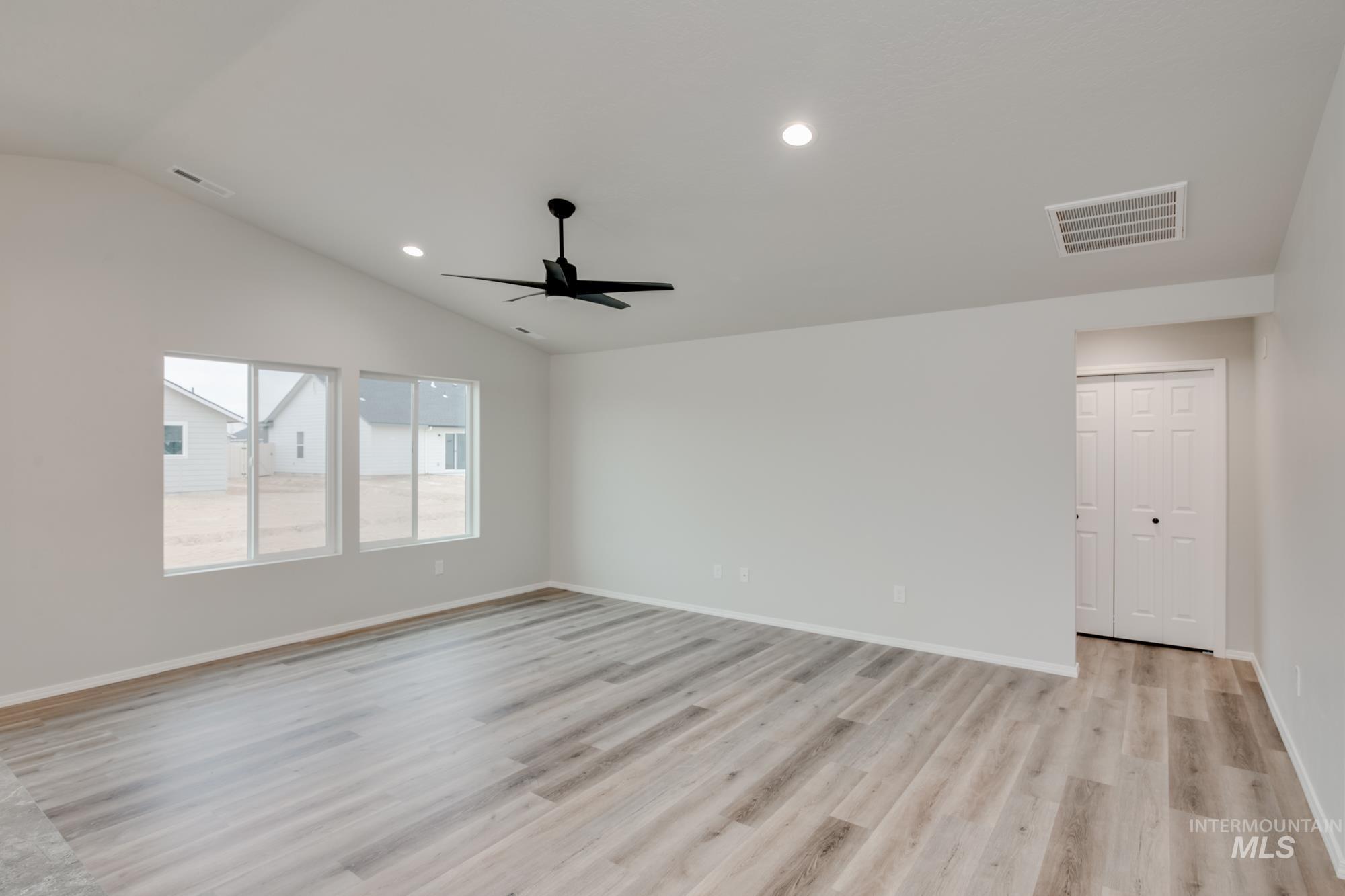 1279 W Bass River Dr Property Photo 8