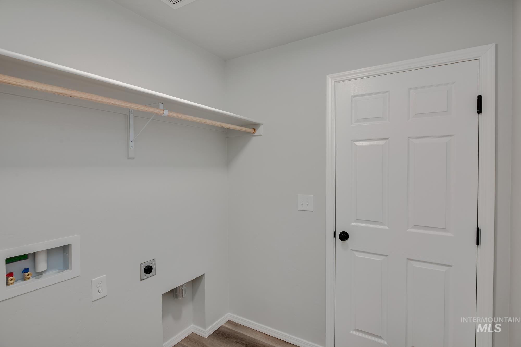 1279 W Bass River Dr Property Photo 12