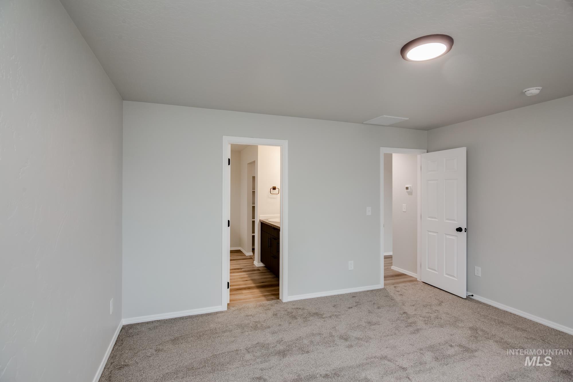 1279 W Bass River Dr Property Photo 15