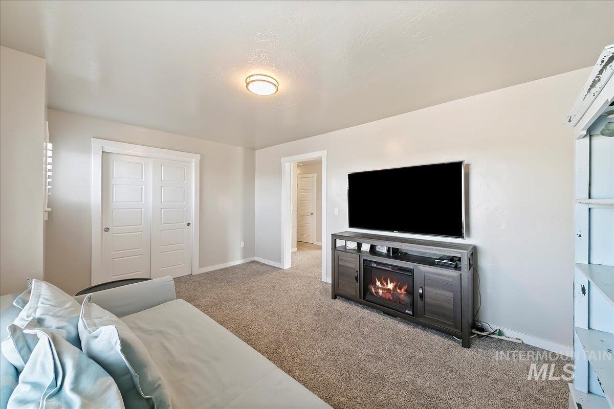 931 N Synergy Lane Property Photo 23