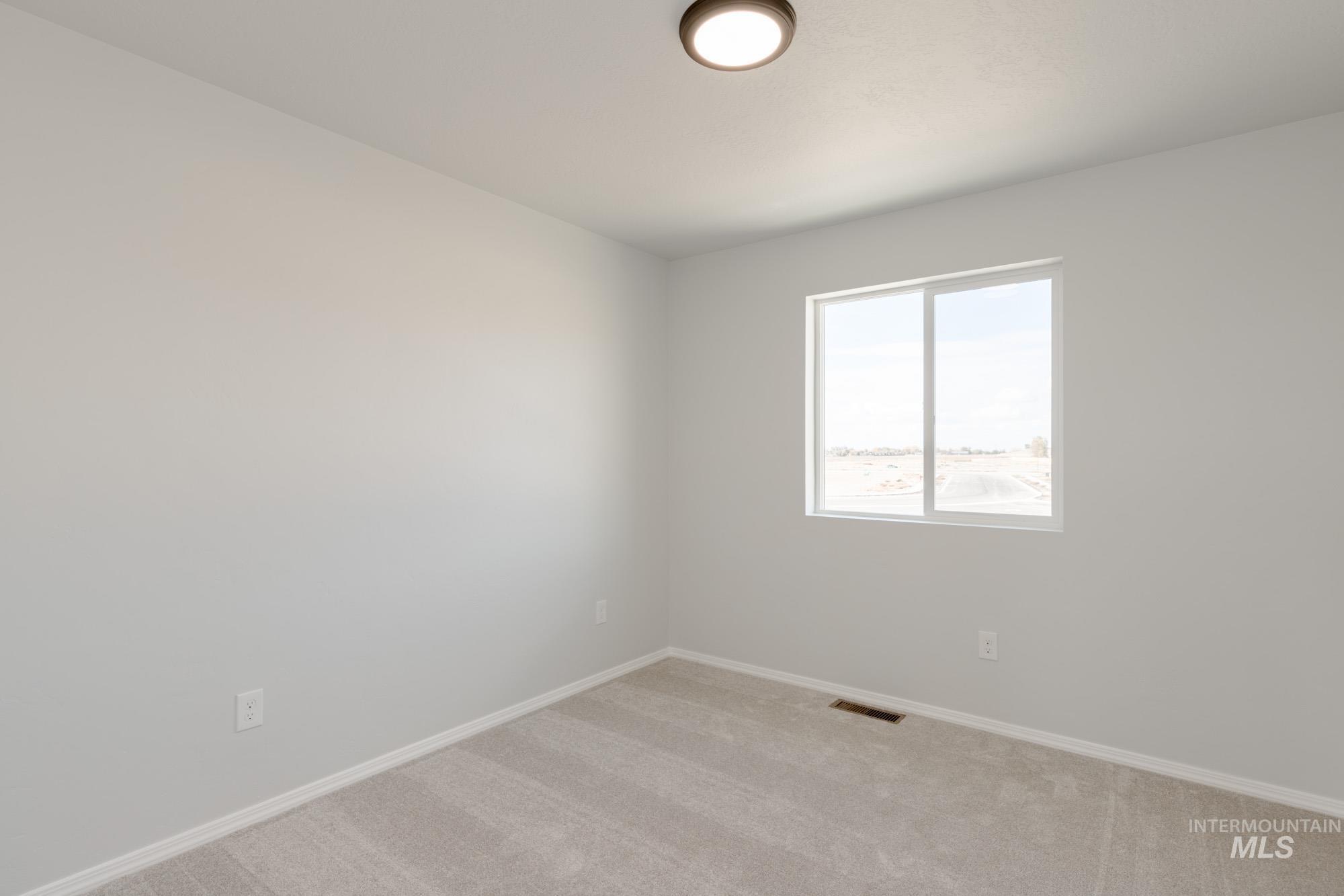 16897 Dunning Way Property Photo 14