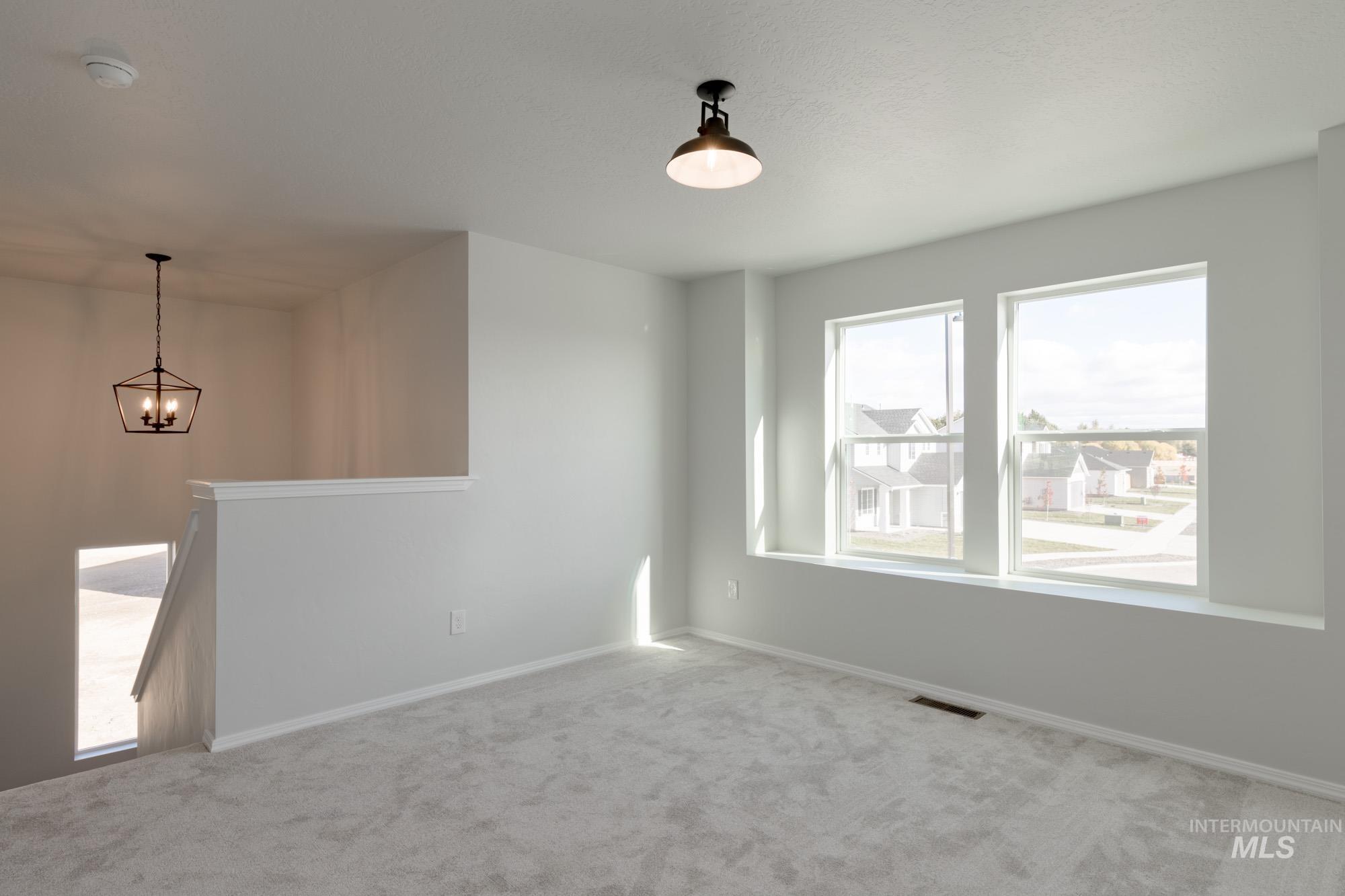 16897 Dunning Way Property Photo 17