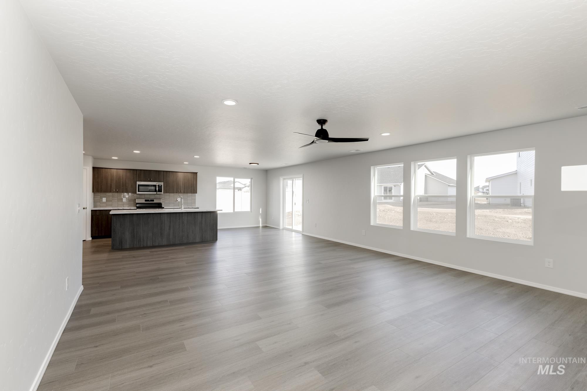 14822 N Fishing Creek Ave Property Photo 8