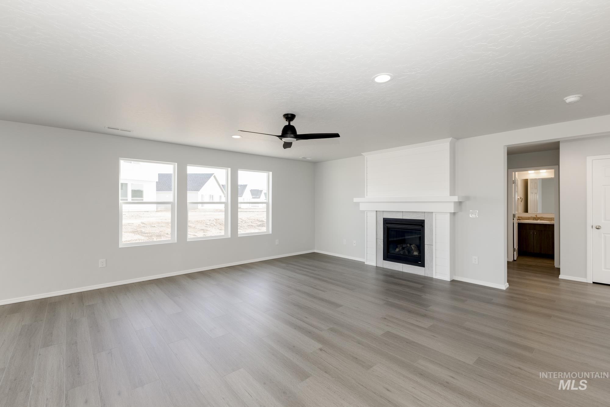14822 N Fishing Creek Ave Property Photo 9