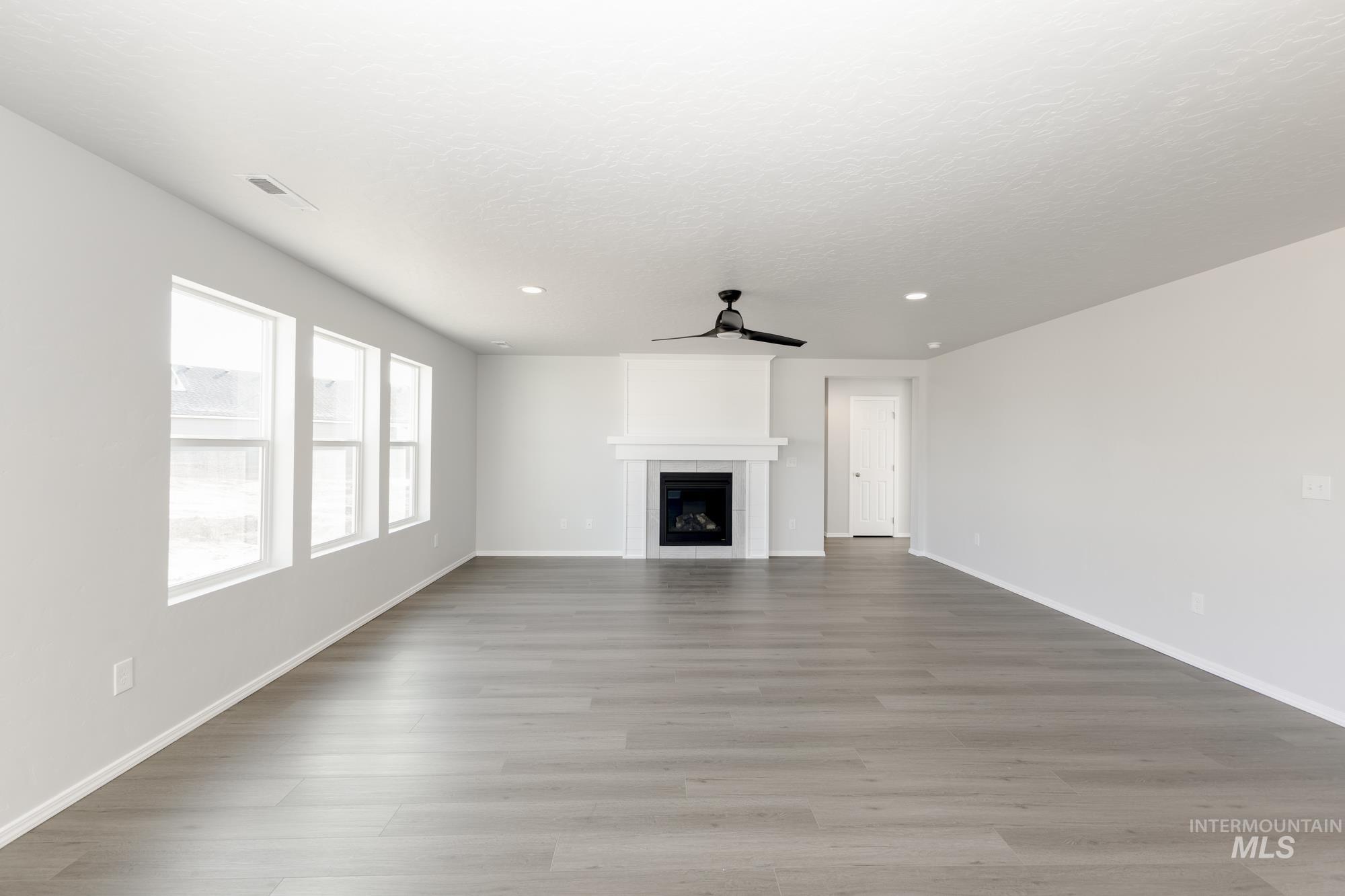 14822 N Fishing Creek Ave Property Photo 10