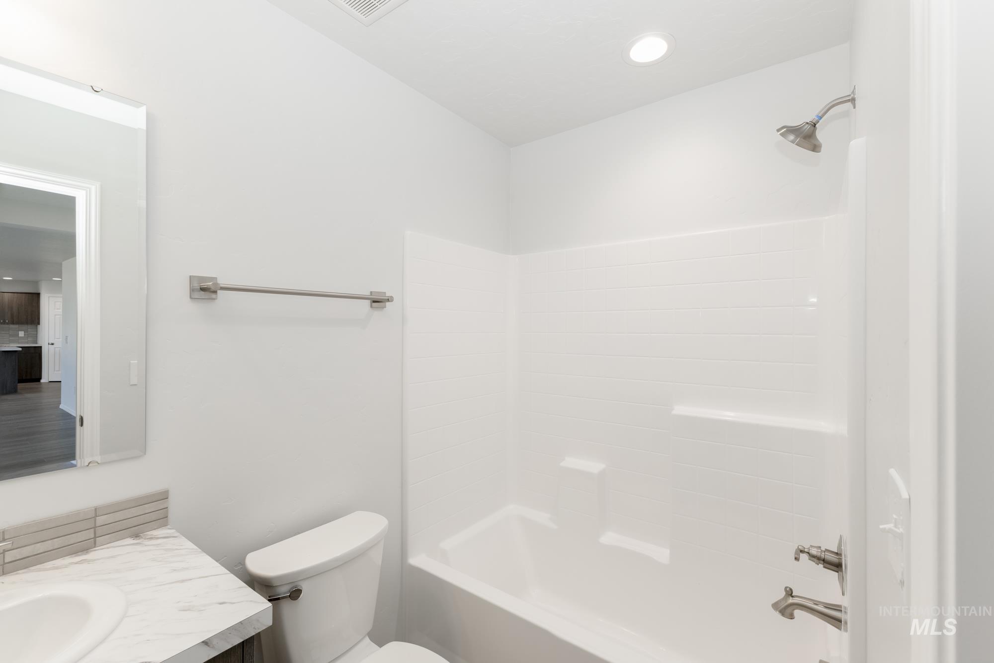 14822 N Fishing Creek Ave Property Photo 18