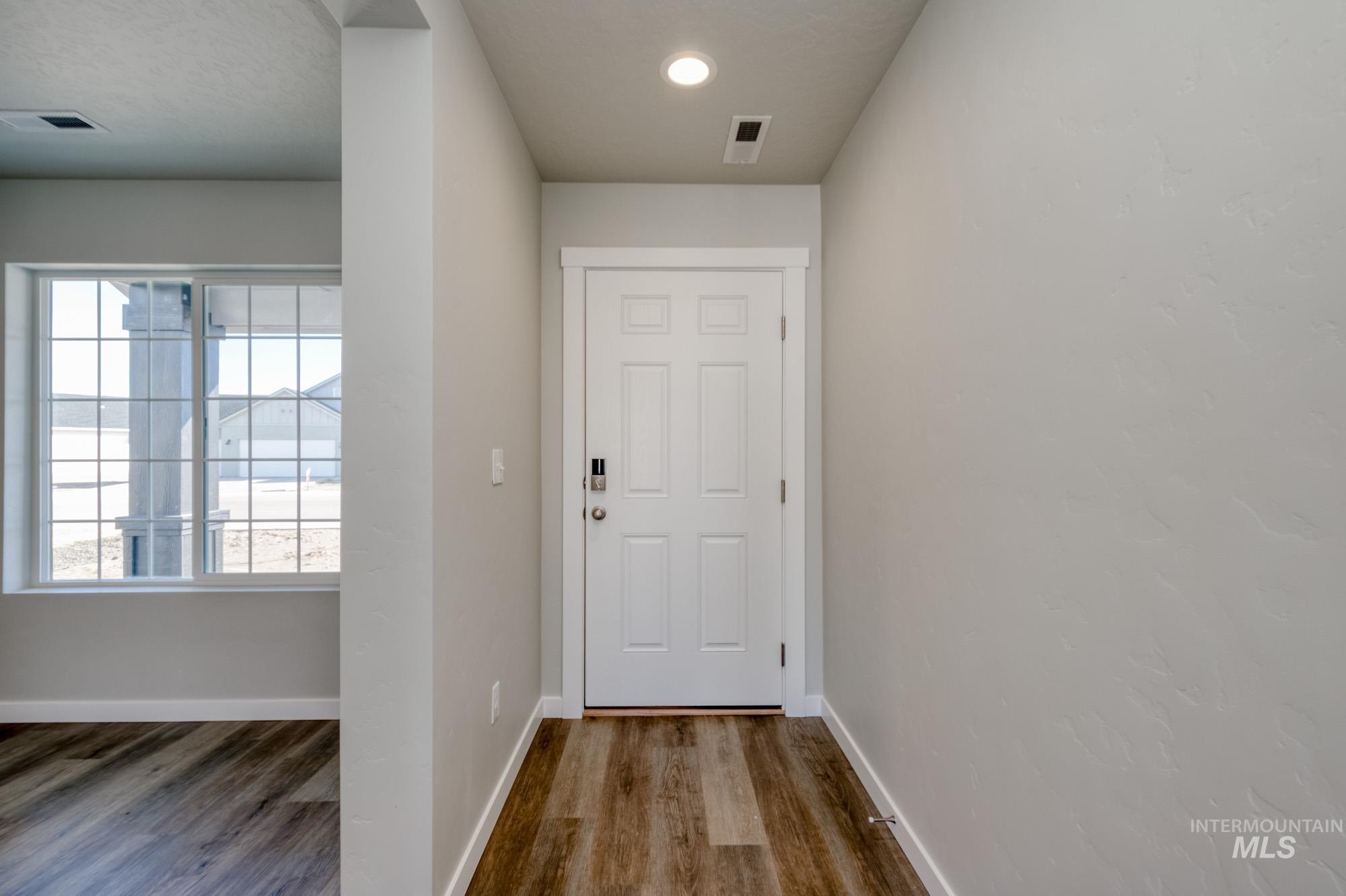15395 Meriadoc Way Property Photo 2