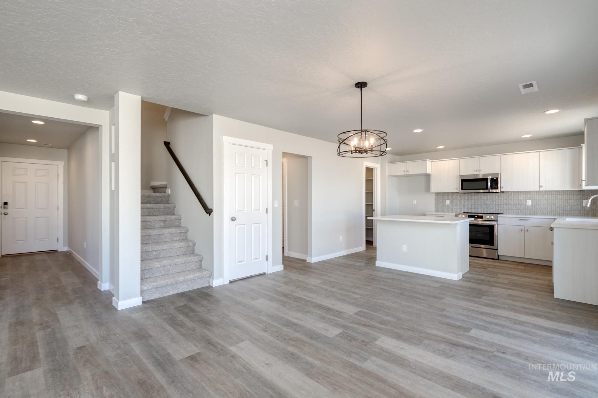 15395 Meriadoc Way Property Photo 10
