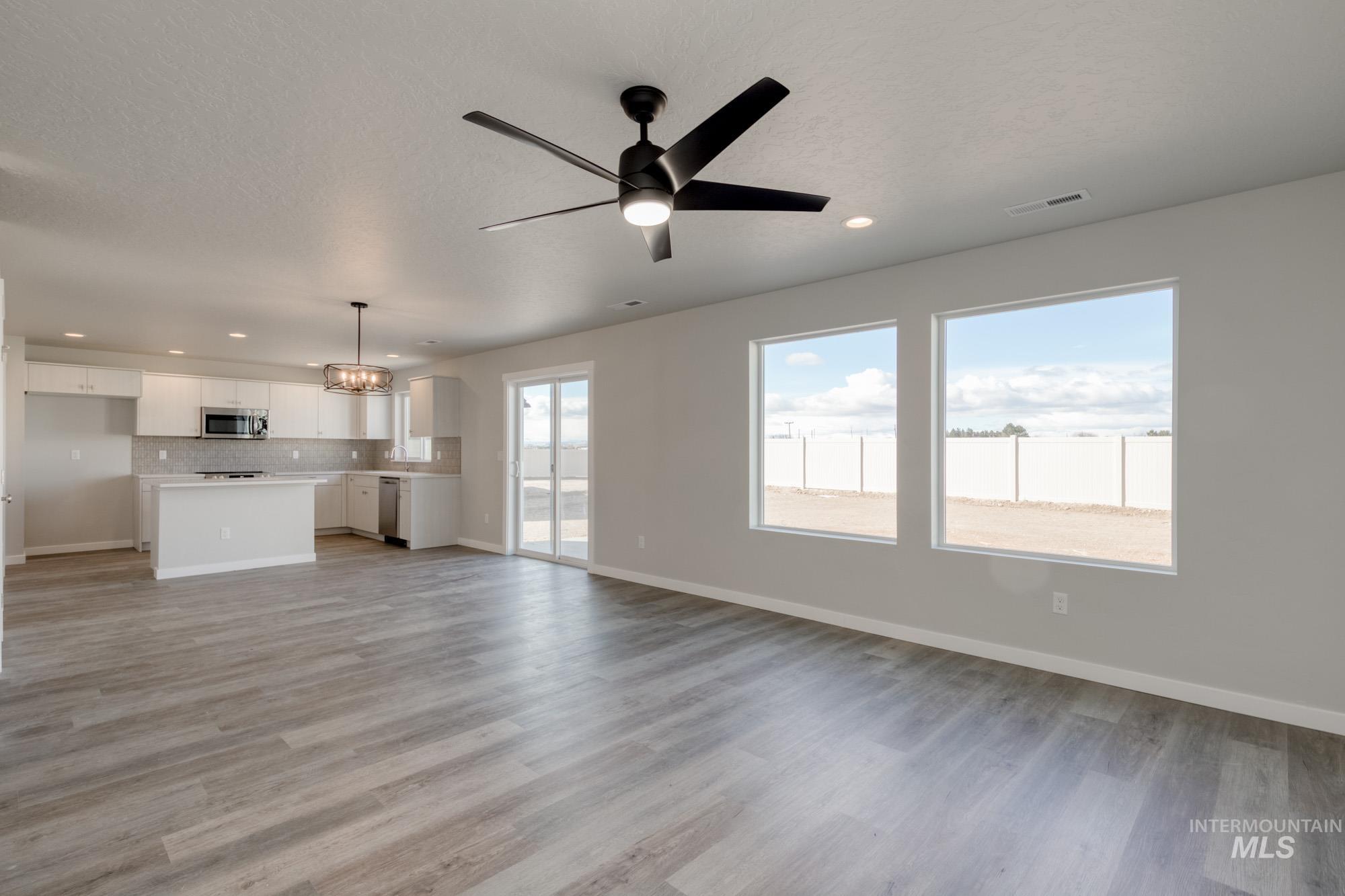 15395 Meriadoc Way Property Photo 12