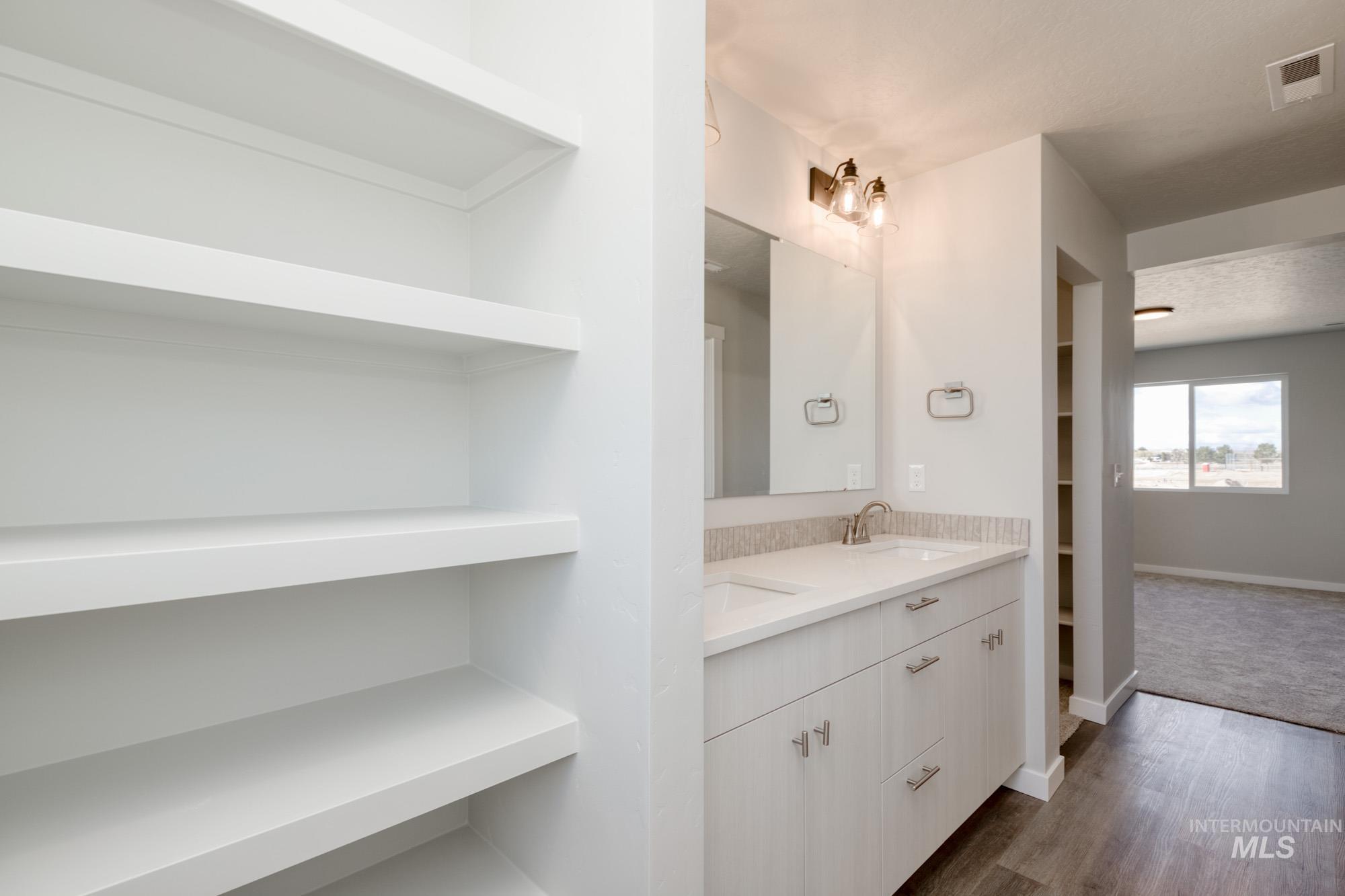 15395 Meriadoc Way Property Photo 25