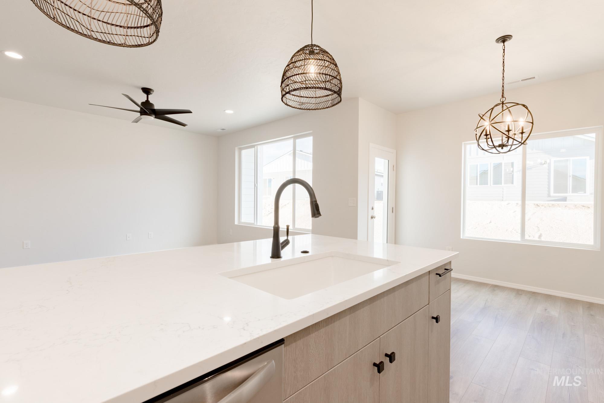 15410 Meriadoc Way Property Photo 8